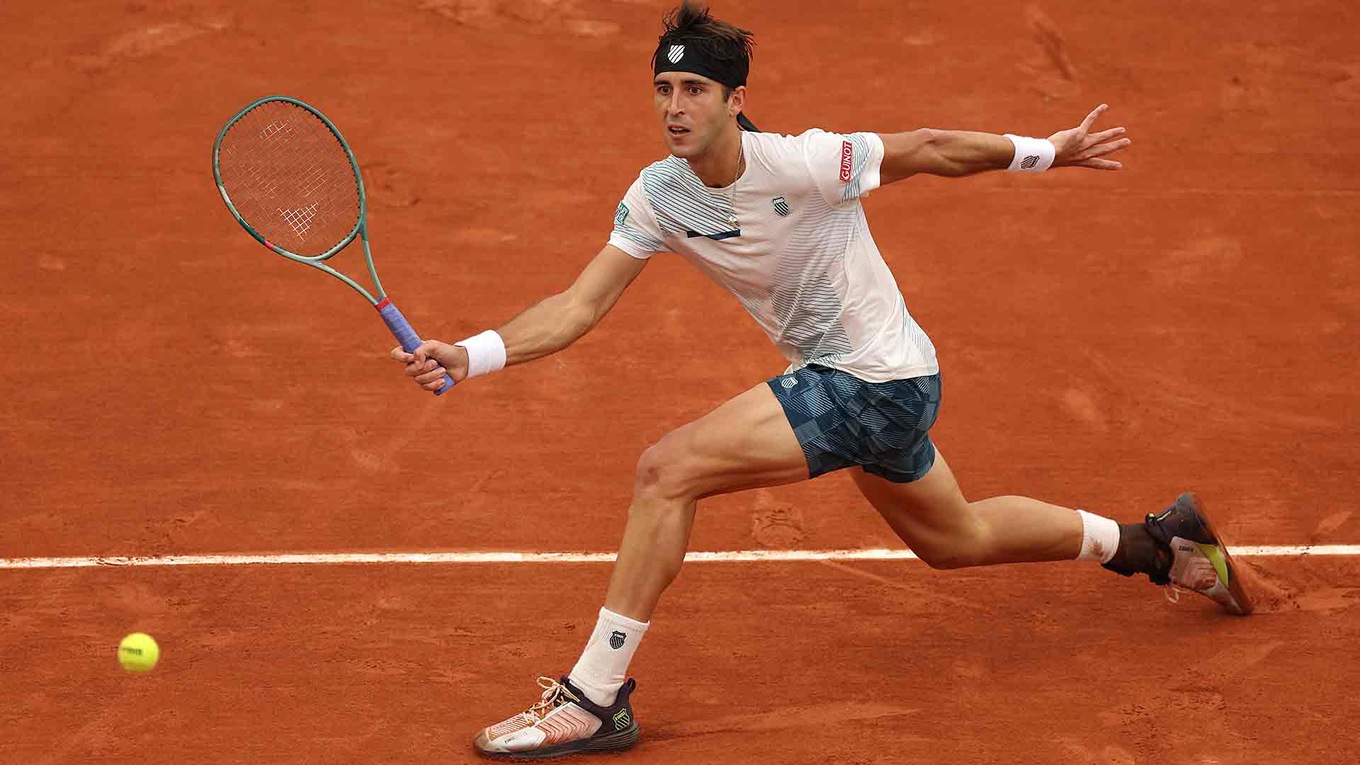 Tomás Etcheverry alcanzó los cuartos de final el pasado año en Roland Garros.
