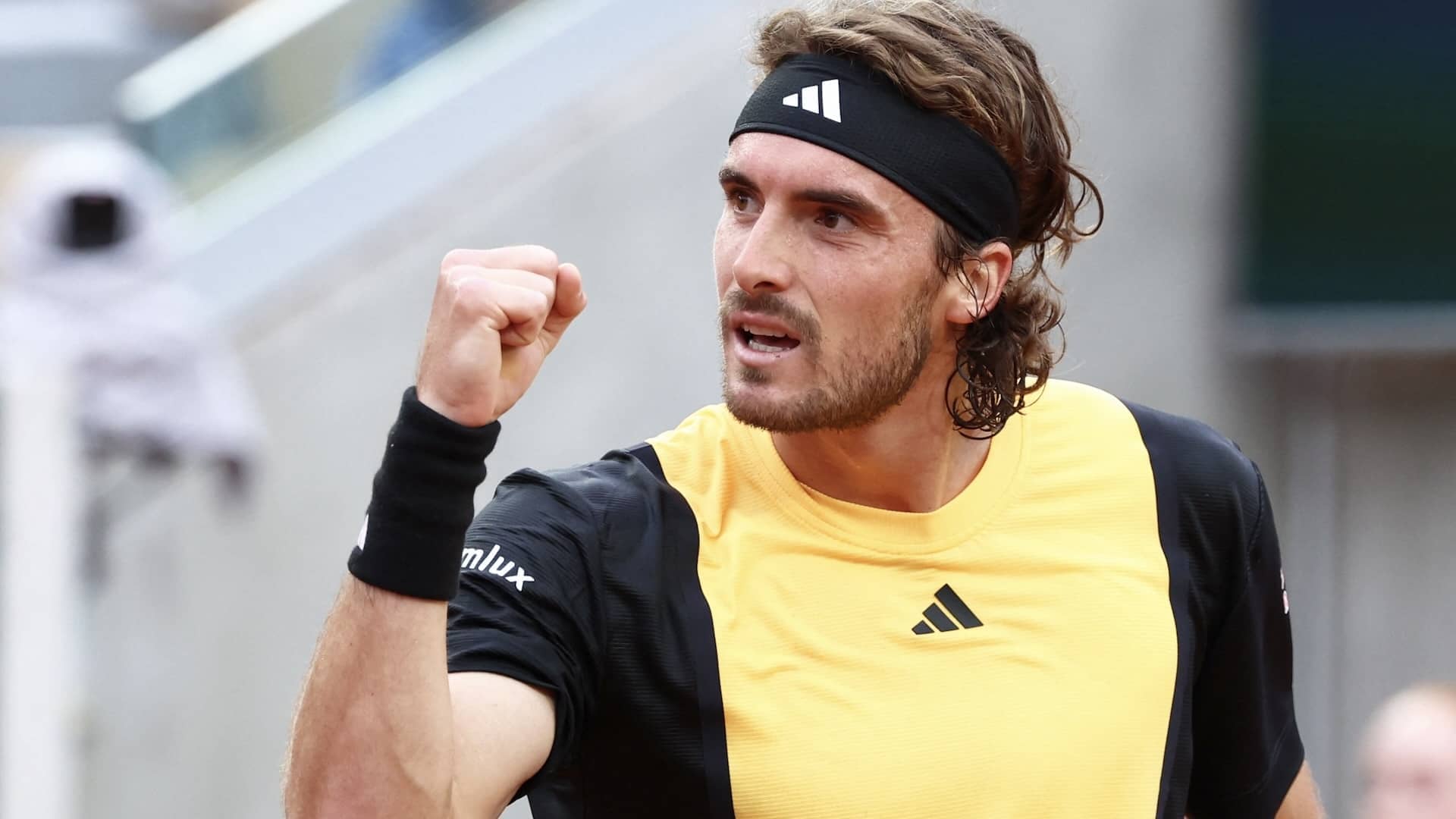 Stefanos Tsitsipas, durante la segunda ronda de Roland Garros.