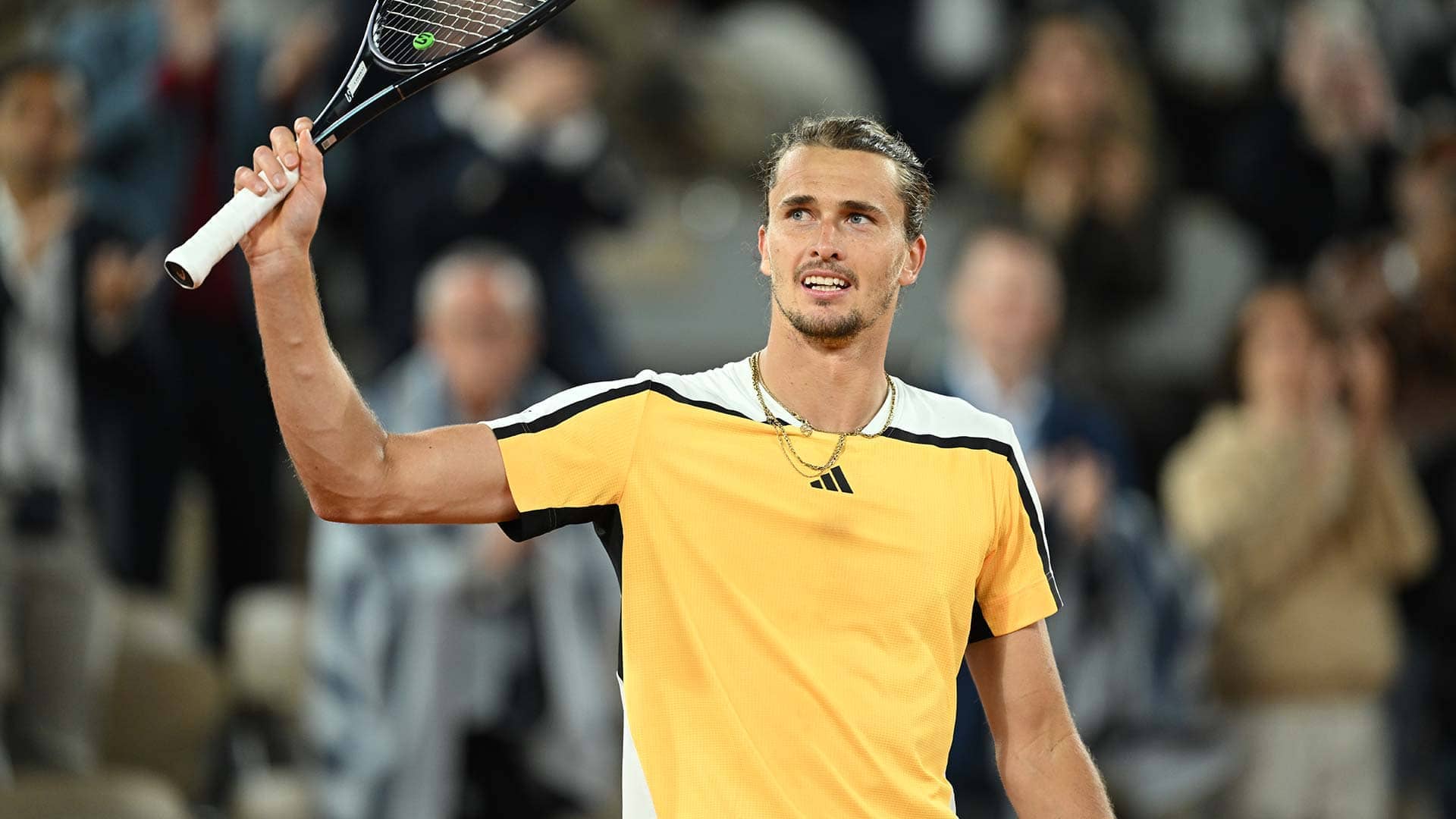 Alexander Zverev celebrates defeating Alex de Minaur on Wednesday in Paris.