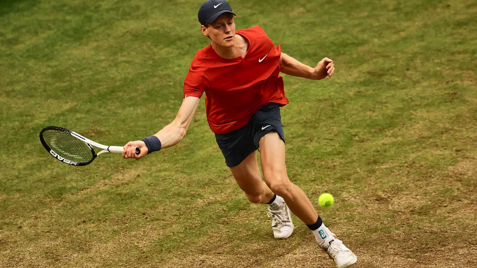 Sinner reaches first grass final in Halle