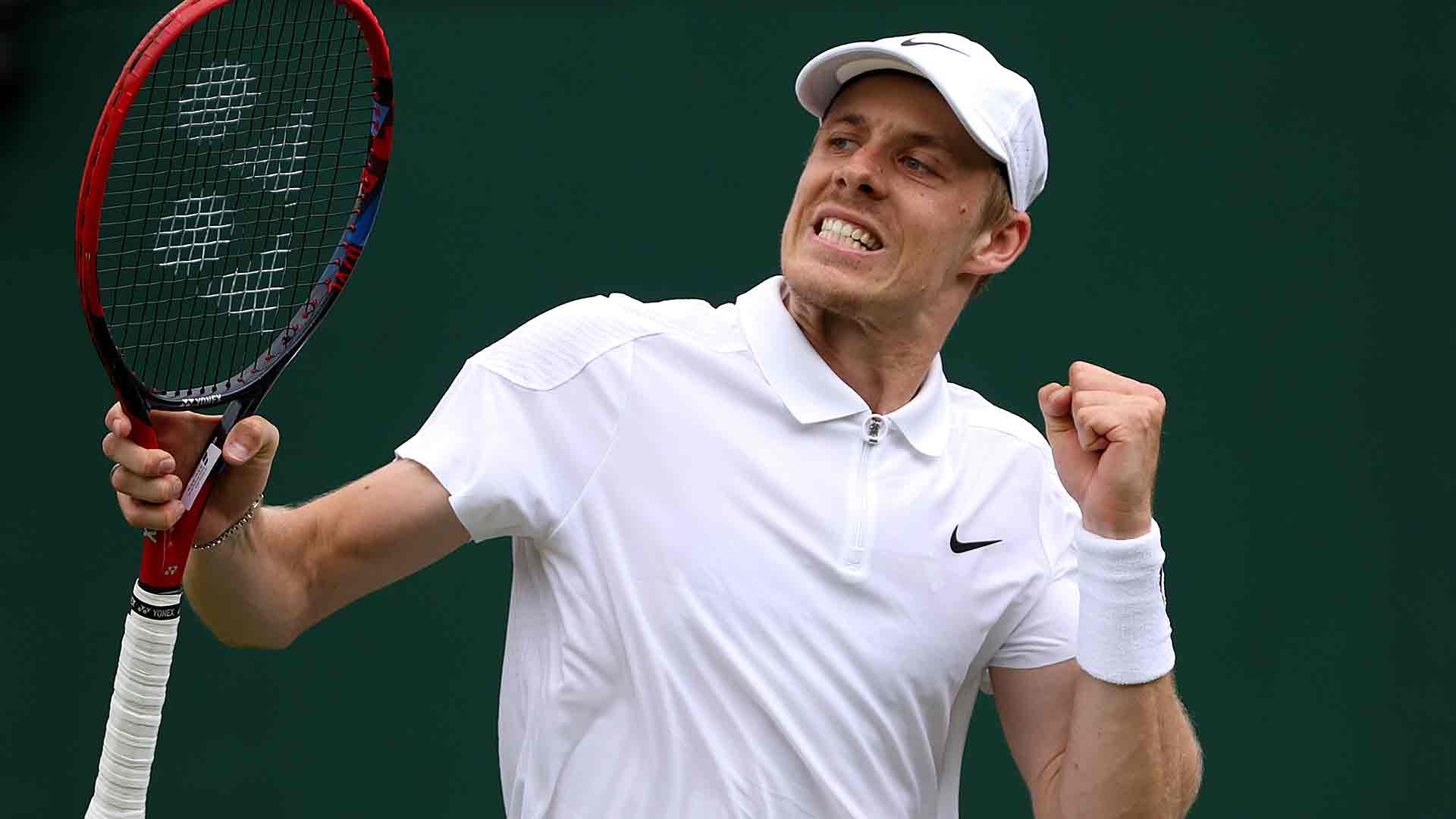 Denis Shapovalov superó a Nicolás Jarry en primera ronda de Wimbledon 2024.