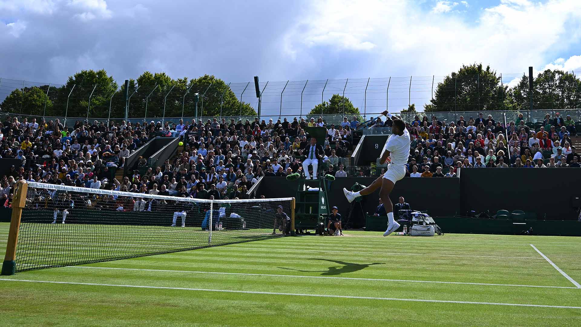 <a href='https://www.atptour.com/en/players/giovanni-mpetshi-perricard/m0gz/overview'>Giovanni Mpetshi Perricard</a> powers into the <a href='https://www.atptour.com/en/tournaments/wimbledon/540/overview'>Wimbledon</a> fourth round.
