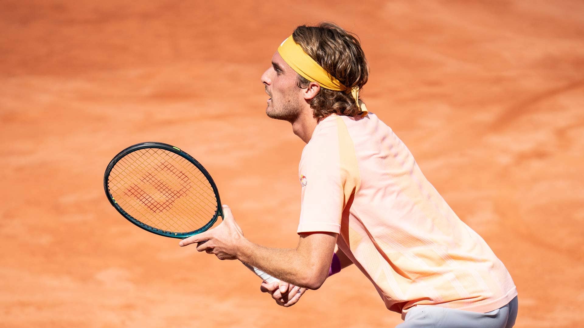 Tsitsipas tops Medjedovic in Gstaad opener