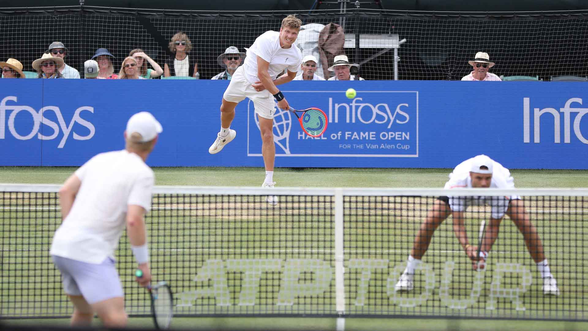 <a href='https://www.atptour.com/en/players/andre-goransson/ge03/overview'>Andre Goransson</a>, Sam Verbeek