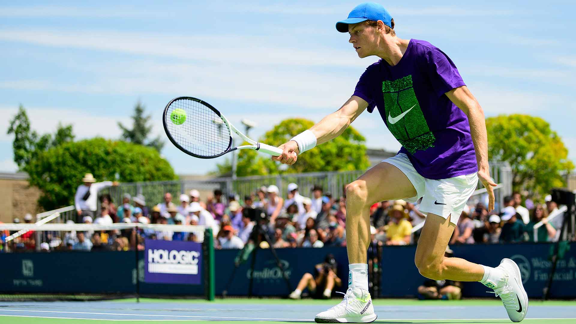 Jannik Sinner gets a free pass to the Cincinnati Open quarter-finals.