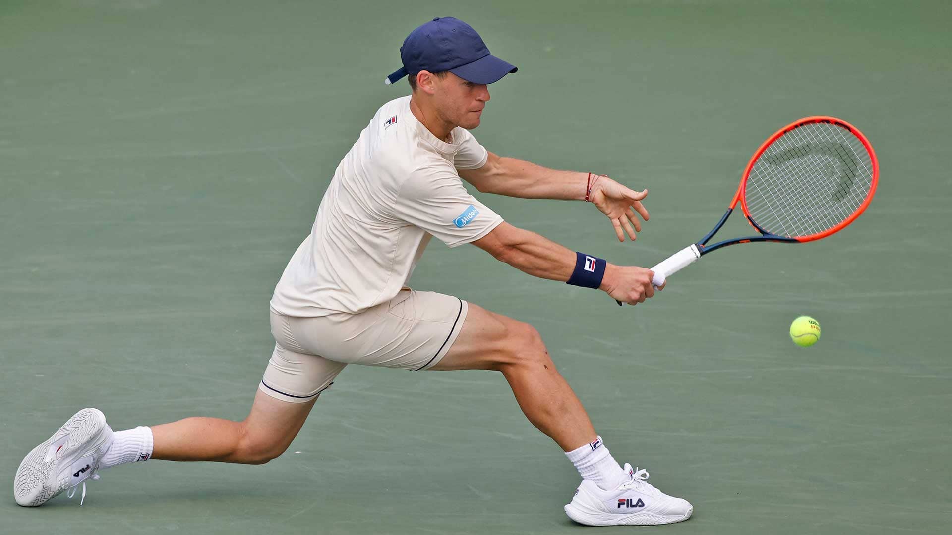 Diego Schwartzman in action against Gael Monfils on Monday at the US Open.