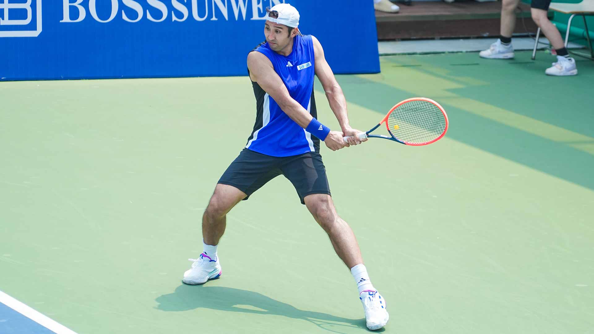 Yasutaka Uchiyama at the Zhangjiagang Challenger.
