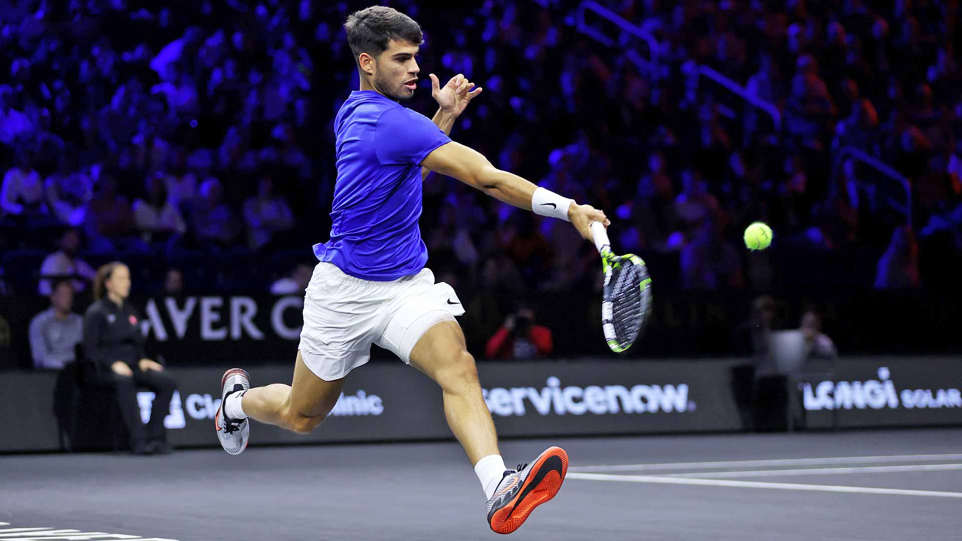Carlos Alcaraz in action against Ben Shelton on Saturday at the Laver Cup.