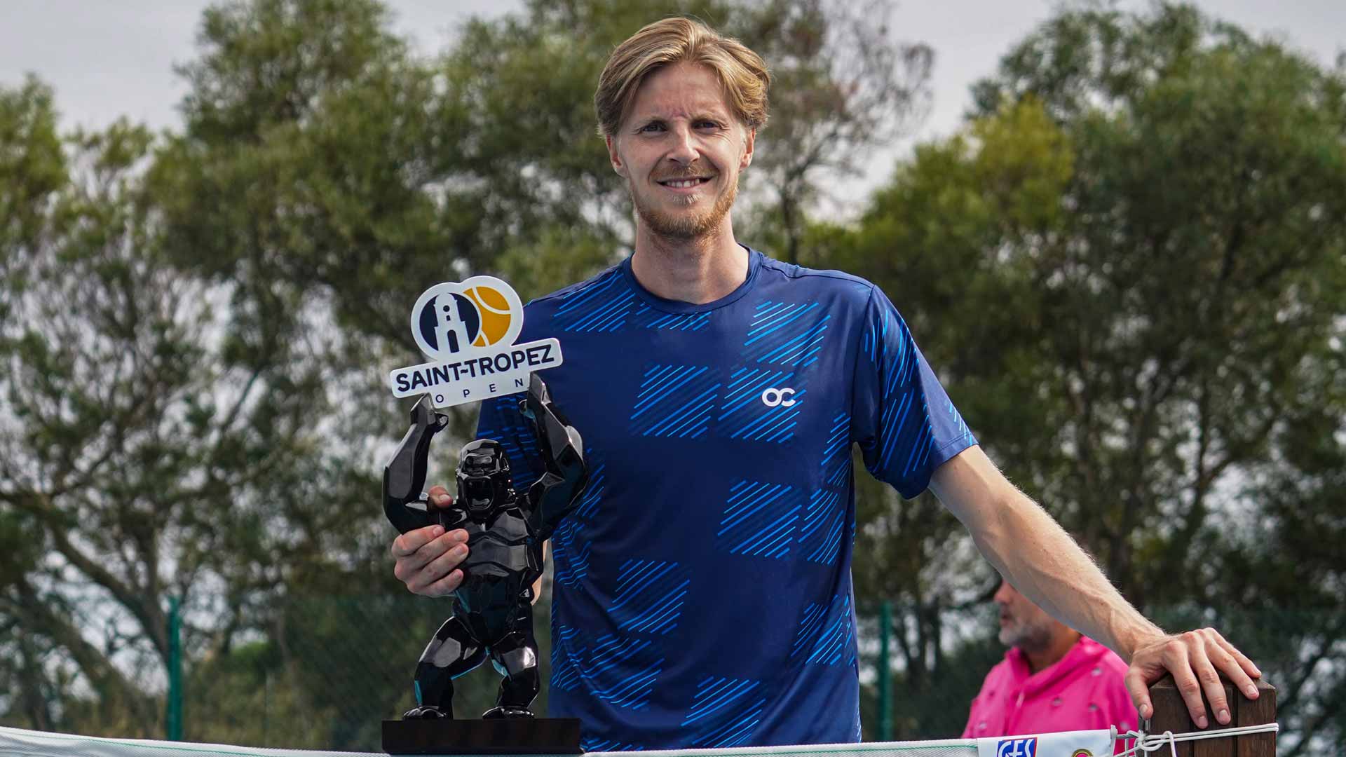 Gijs Brouwer wins the ATP Challenger Tour 125 event in Saint-Tropez, France.