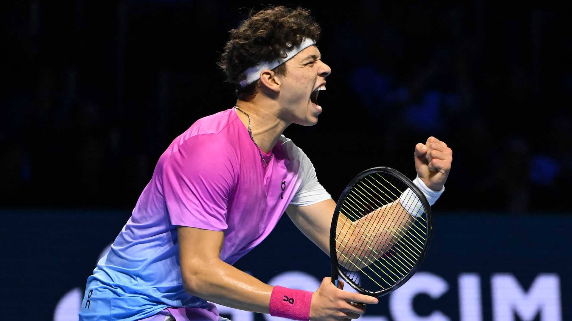 Shelton snaps Fils’ ATP 500 streak, reaches Basel final