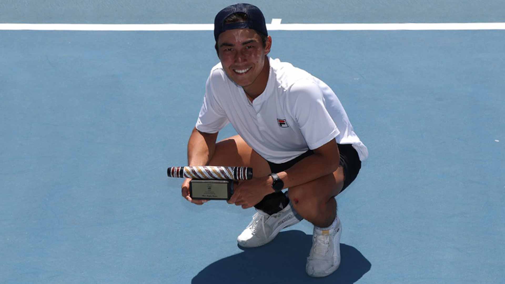 <a href='https://www.atptour.com/en/players/rinky-hijikata/h0bh/overview'>Rinky Hijikata</a> wins the Playford Challenger.