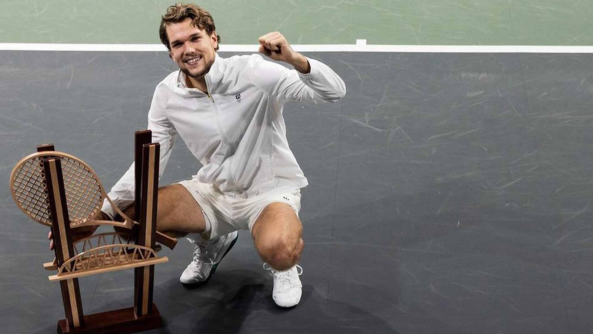 Otto Virtanen is crowned champion at the Brest Open Groupe Vert.