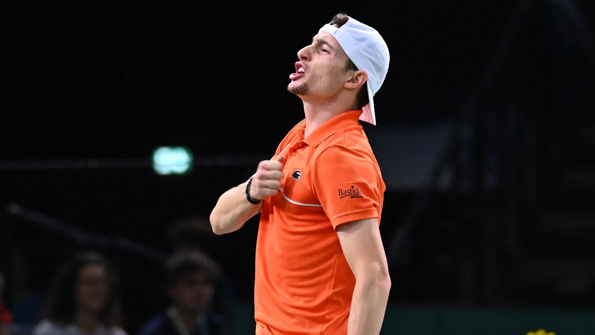 Humbert rallies to Paris final after 13th consecutive indoor win
