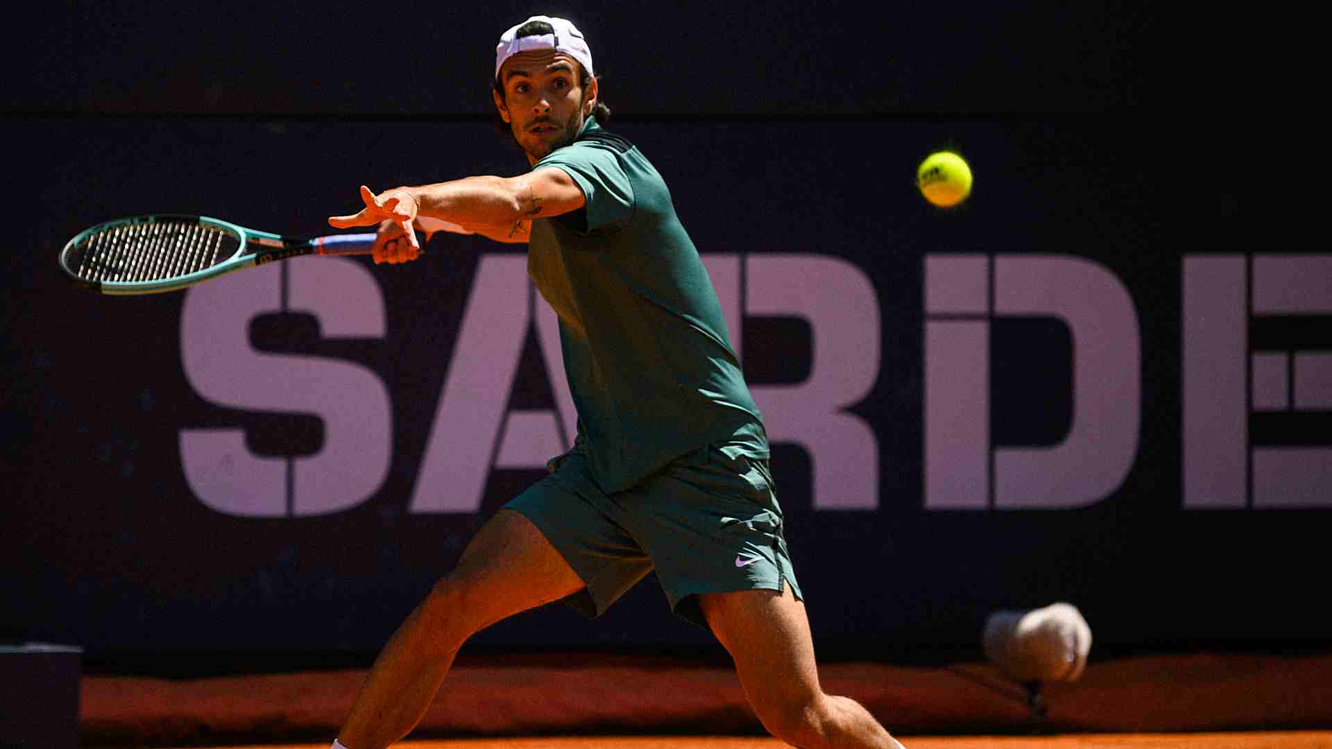 <a href='https://www.atptour.com/en/players/lorenzo-musetti/m0ej/overview'>Lorenzo Musetti</a>