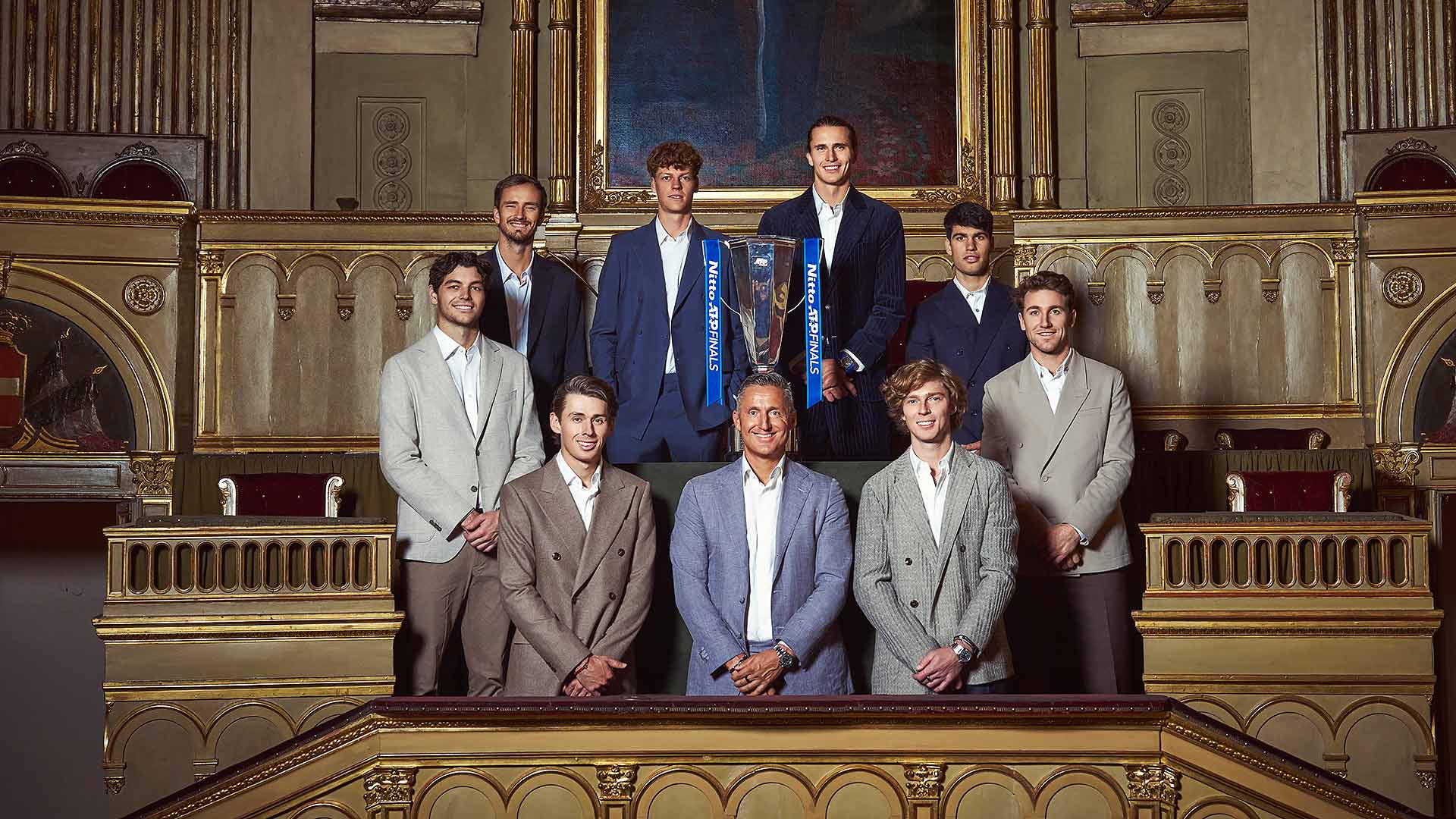Los participantes de las Nitto ATP Finals 2024 junto al presidente de la ATP Andrea Gaudenzi.