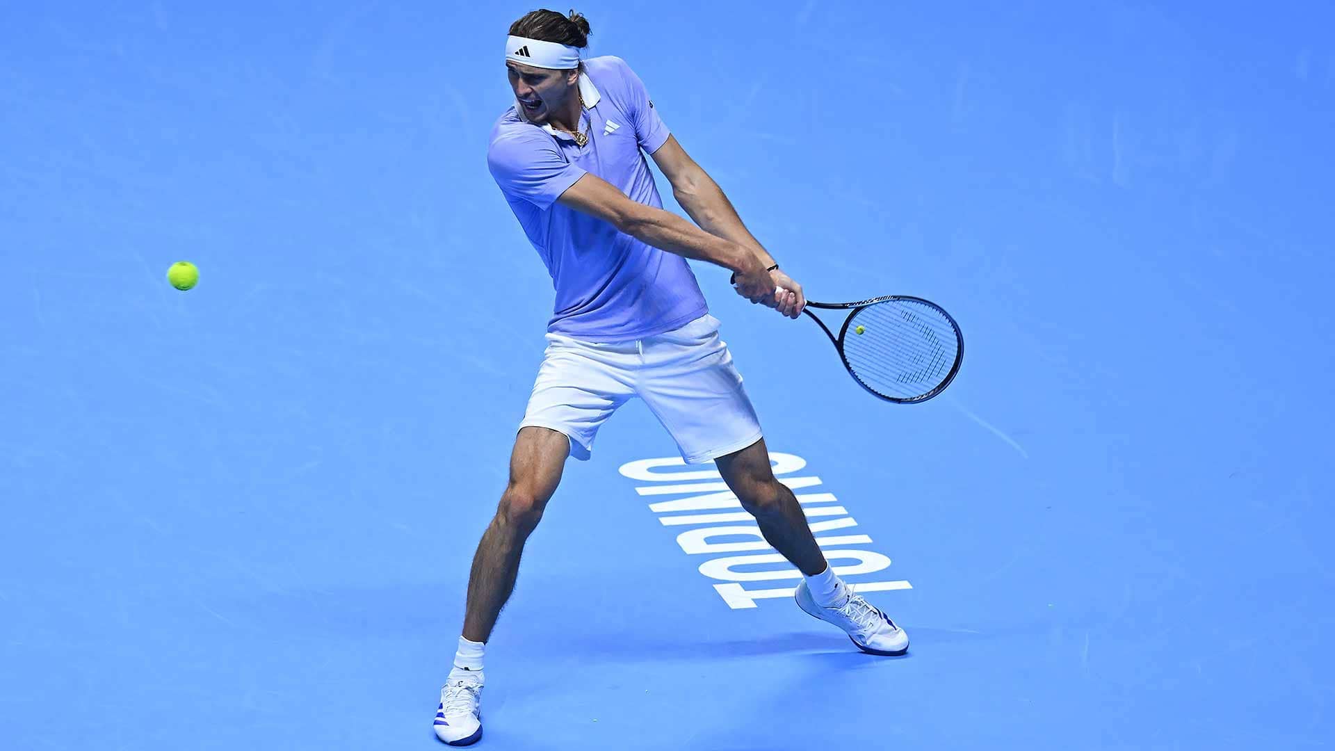 Alexander Zverev in action at the Nitto ATP Finals.