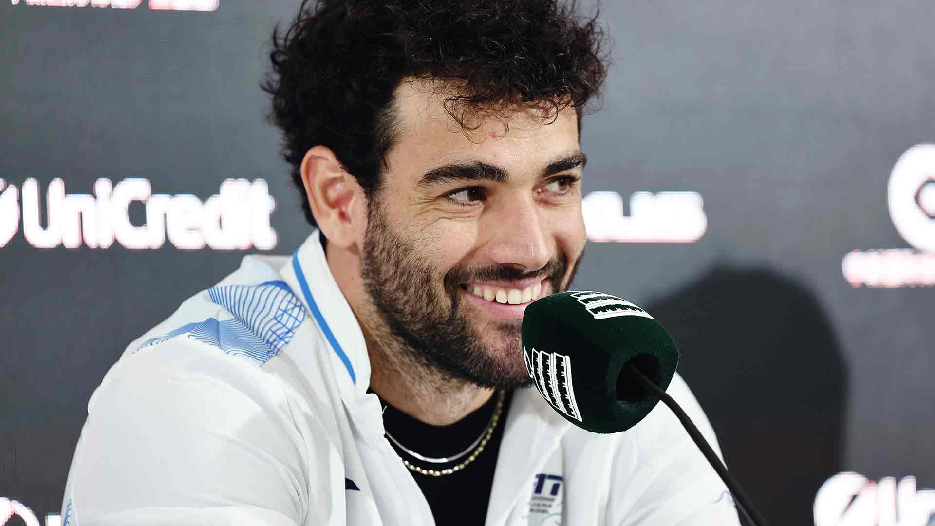 Matteo Berrettini este martes durante la conferencia de prensa de Italia en la Copa Davis.
