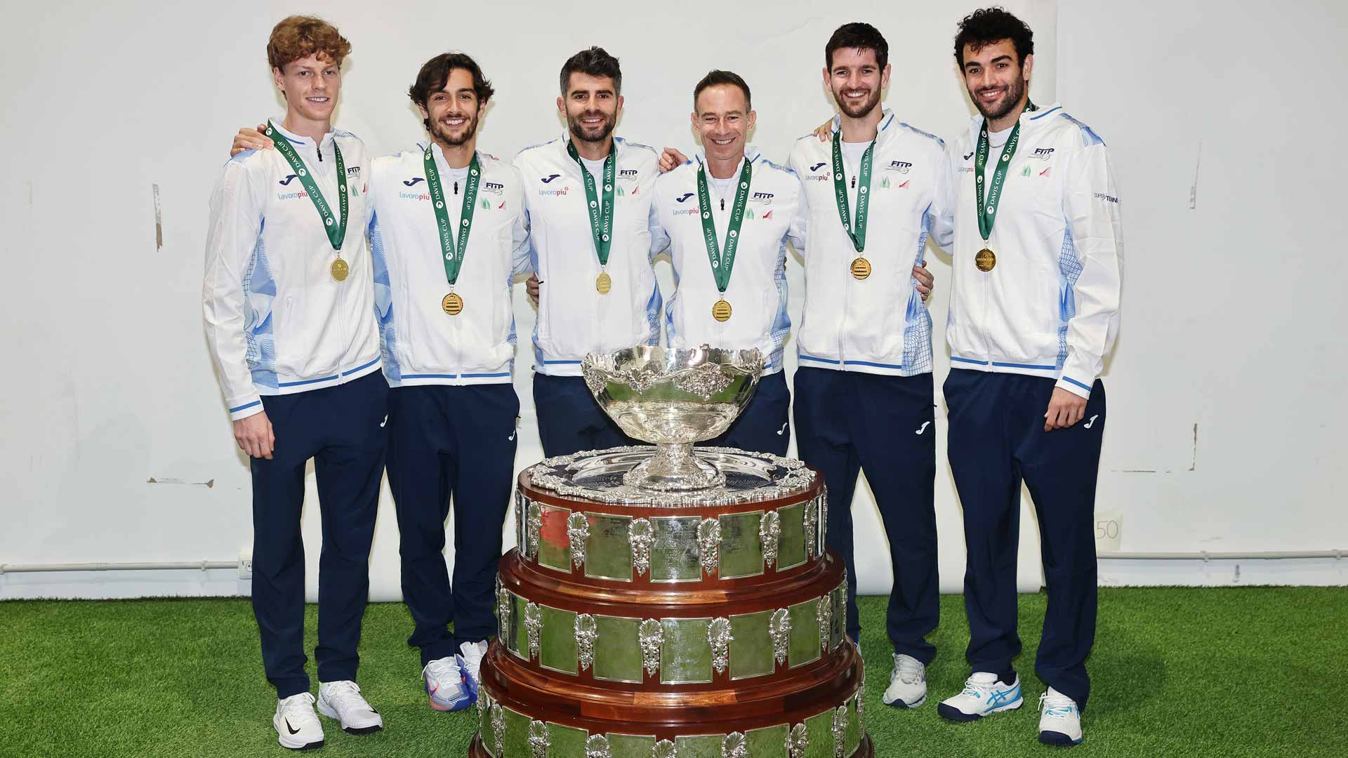 Italy celebrates its victory at the 2024 Davis Cup Final 8.
