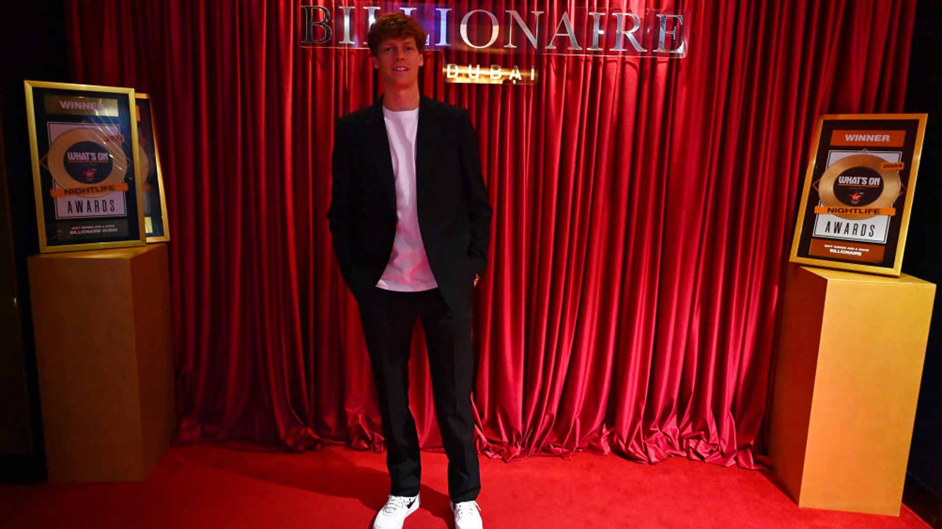 <a href='https://www.atptour.com/en/players/jannik-sinner/s0ag/overview'>Jannik Sinner</a> attends the F2/F3 Prize-Giving event.