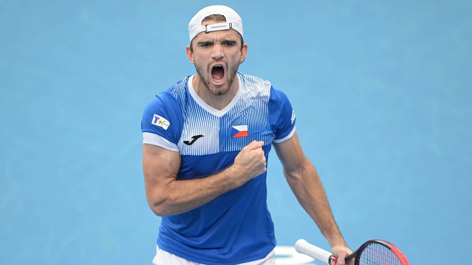 <a href='https://www.atptour.com/en/players/tomas-machac/m0fh/overview'>Tomas Machac</a> 