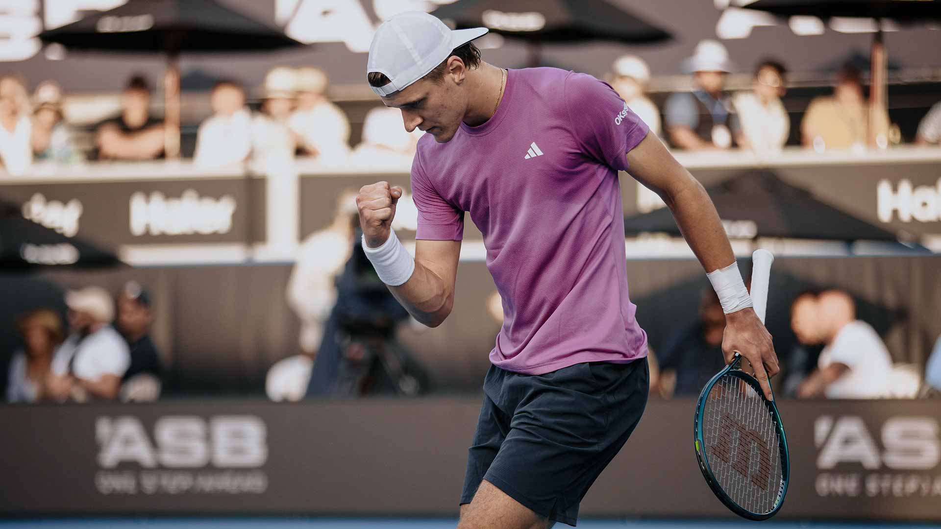 #NextGenATP stars Mensik, Basavareddy advance in Auckland