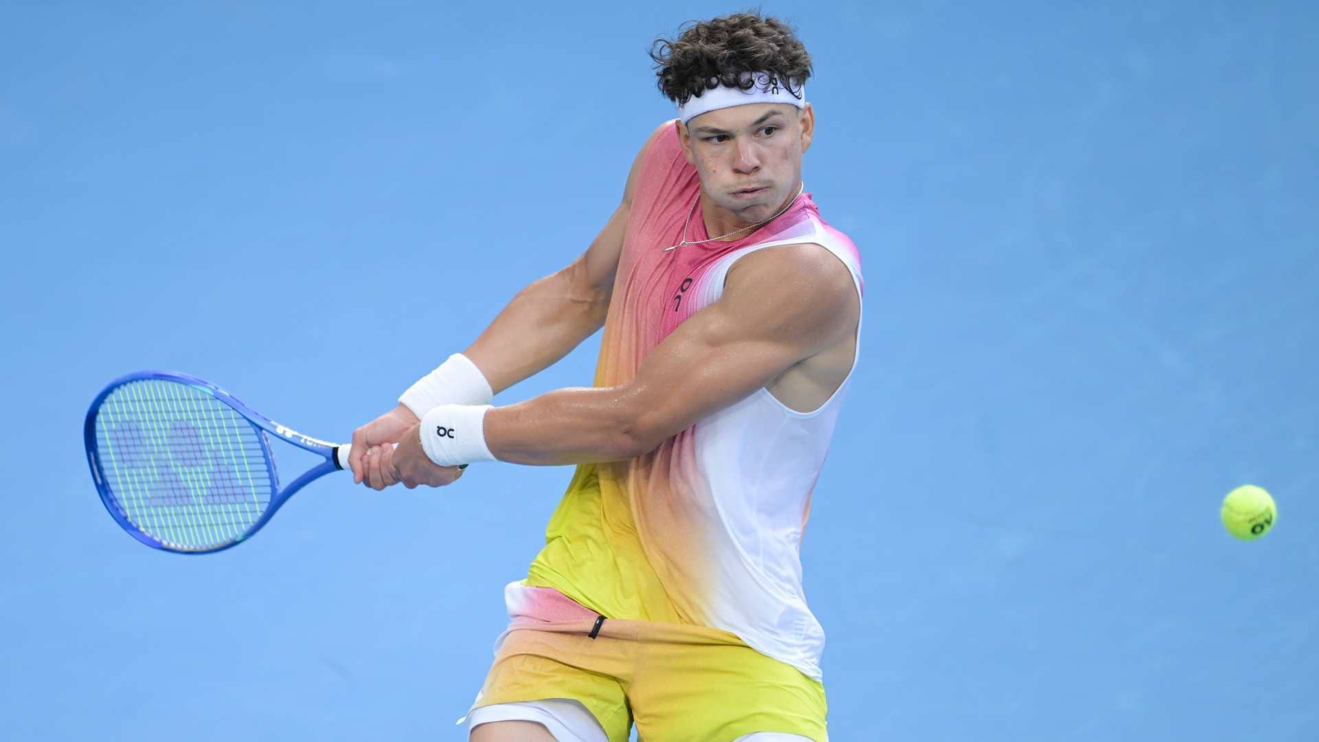 Ben Shelton reaches the Australian Open quarter-finals for the second time in his career.