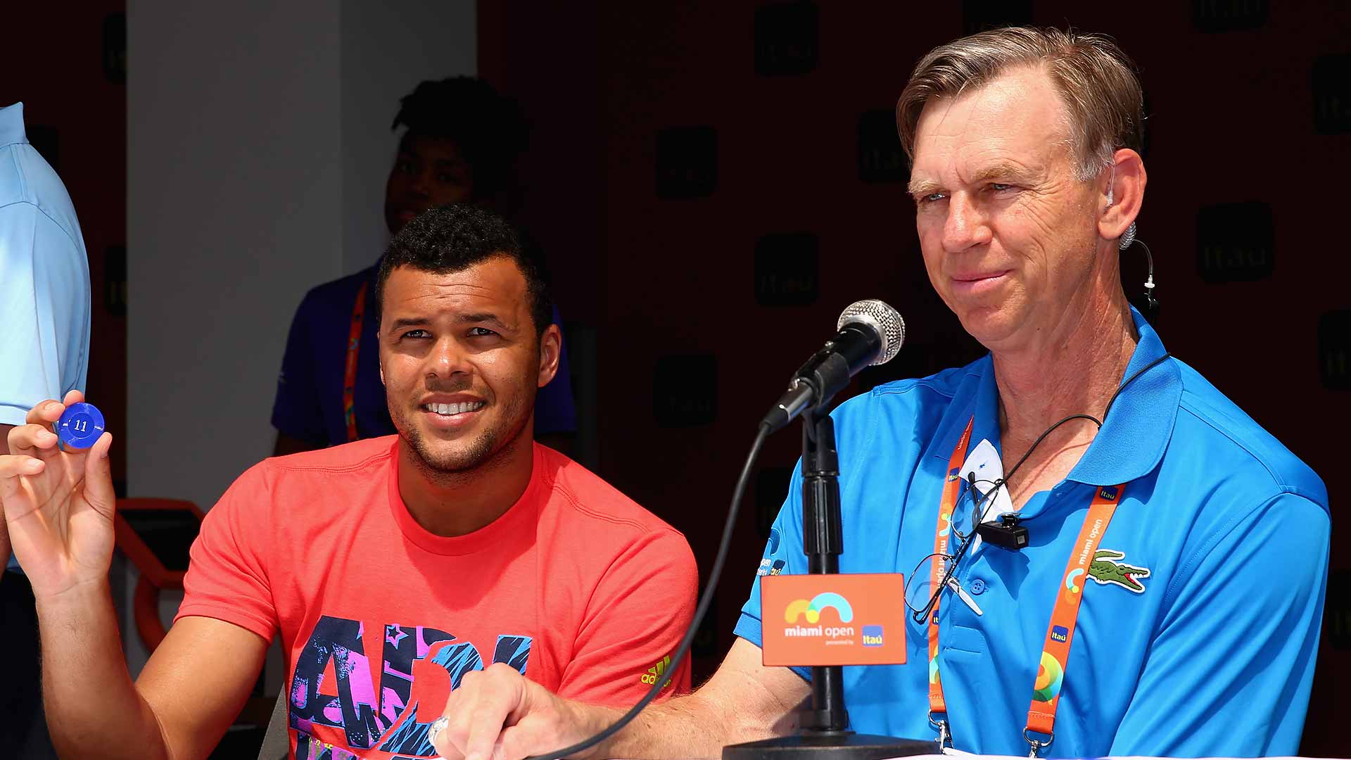 <a href='https://www.atptour.com/en/players/jo-wilfried-tsonga/t786/overview'>Jo-Wilfried Tsonga</a> and <a href='https://www.atptour.com/en/players/mark-darby/d102/overview'>Mark Darby</a> at the 2015 Miami draw ceremony.