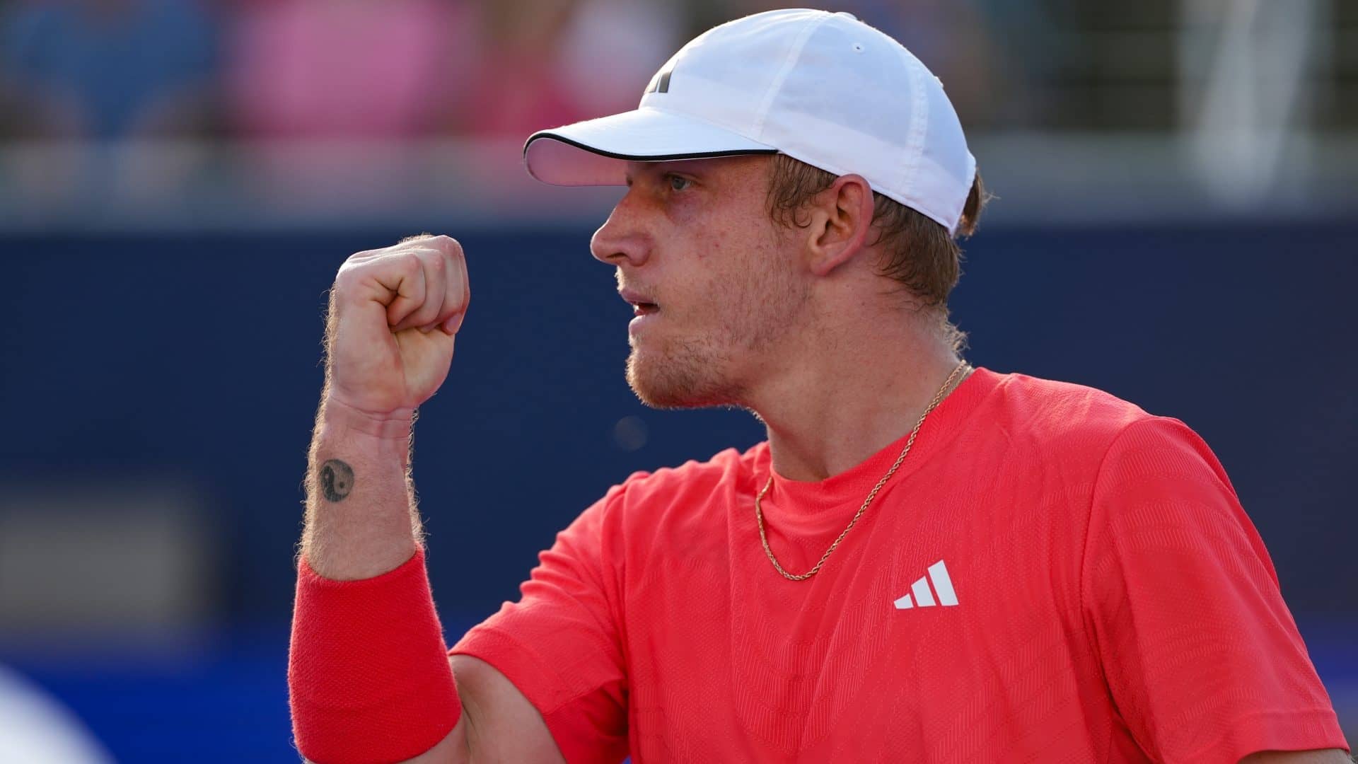 Davidovich remonta a tiempo y avanza a cuartos en Delray Beach