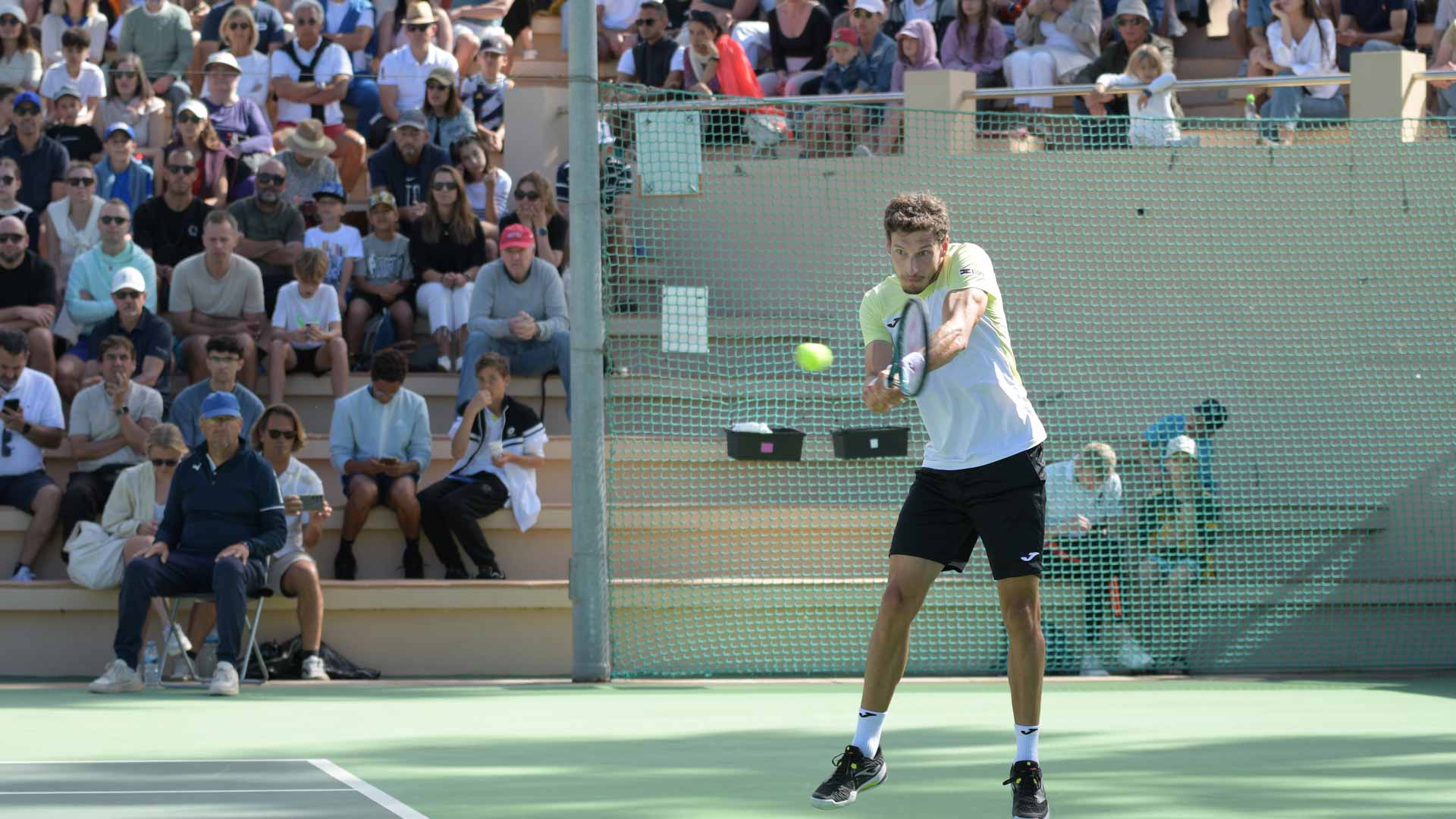 <a href='https://www.atptour.com/en/players/pablo-carreno-busta/cd85/overview'>Pablo Carreno Busta</a> in action at the Tenerife Challenger.