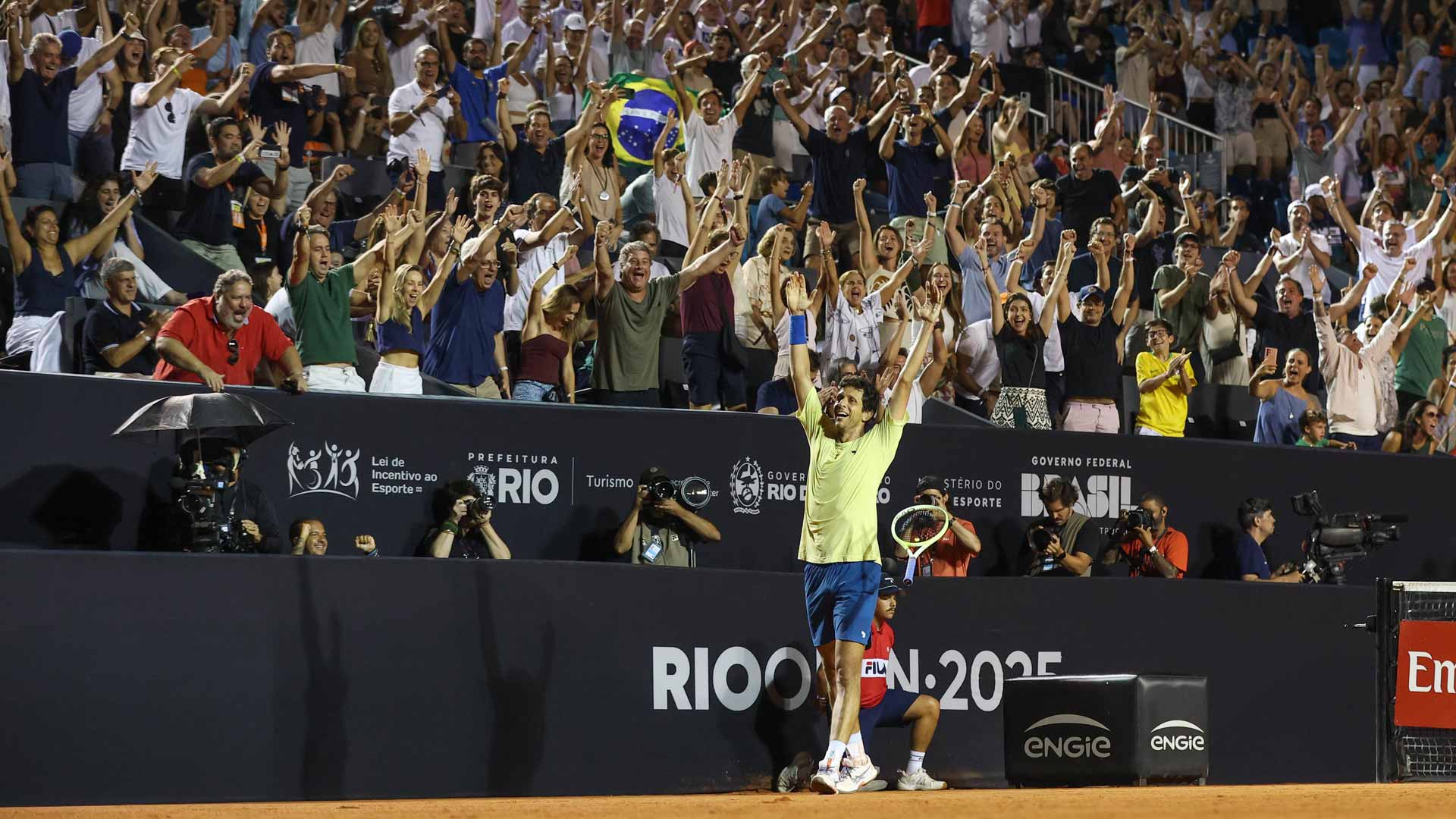 <a href='https://www.atptour.com/es/players/marcelo-melo/m919/overview'>Marcelo Melo</a>