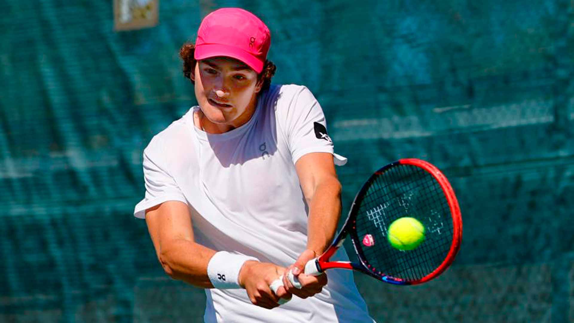 Joao Fonseca practises Monday at the Arizona Tennis Classic.