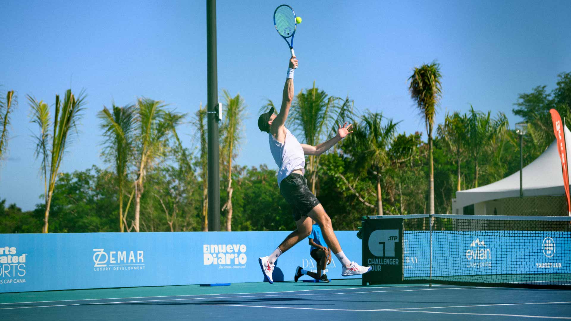 Cap Cana Challenger.