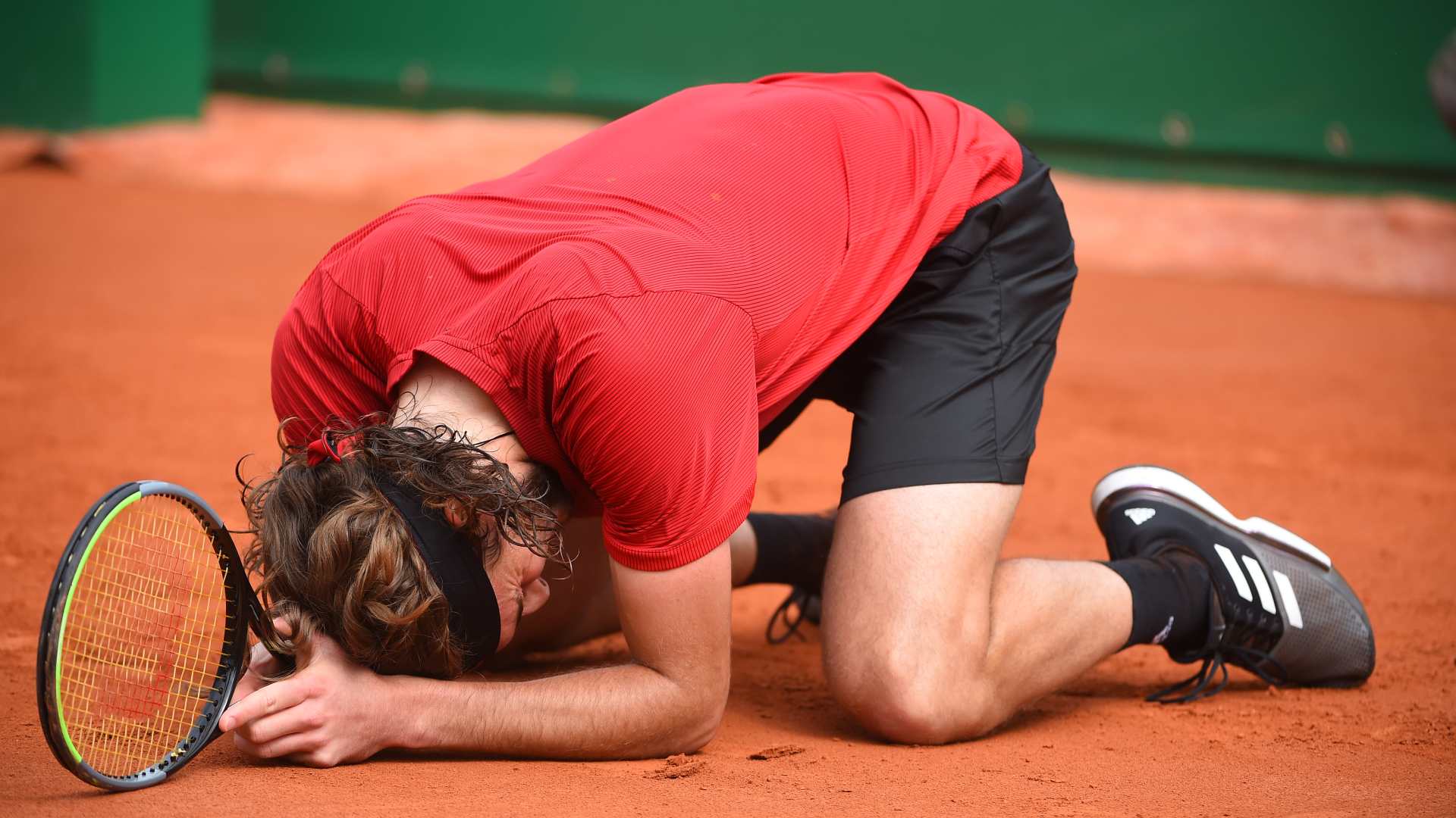 <a href='https://www.atptour.com/en/players/stefanos-tsitsipas/te51/overview'>Stefanos Tsitsipas</a> 