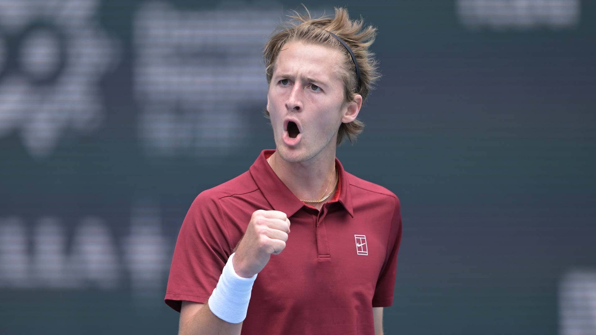 Korda sinks Tsitsipas in Miami, Dimitrov rallies for R4 spot
