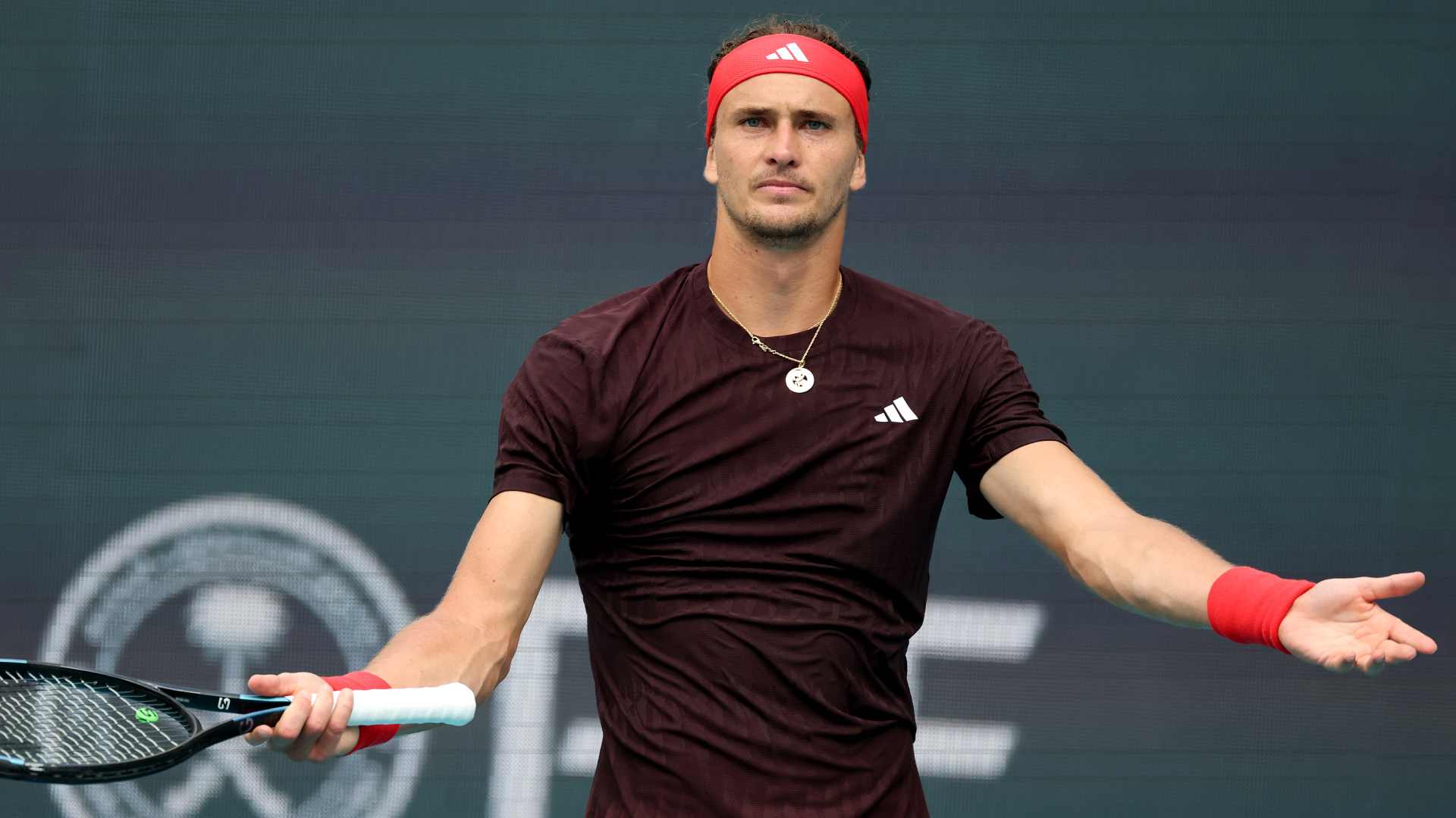 El principal favorito Alexander Zverev cedió en cuarta ronda ante Arthur Fils en el Miami Open presented by Itau.