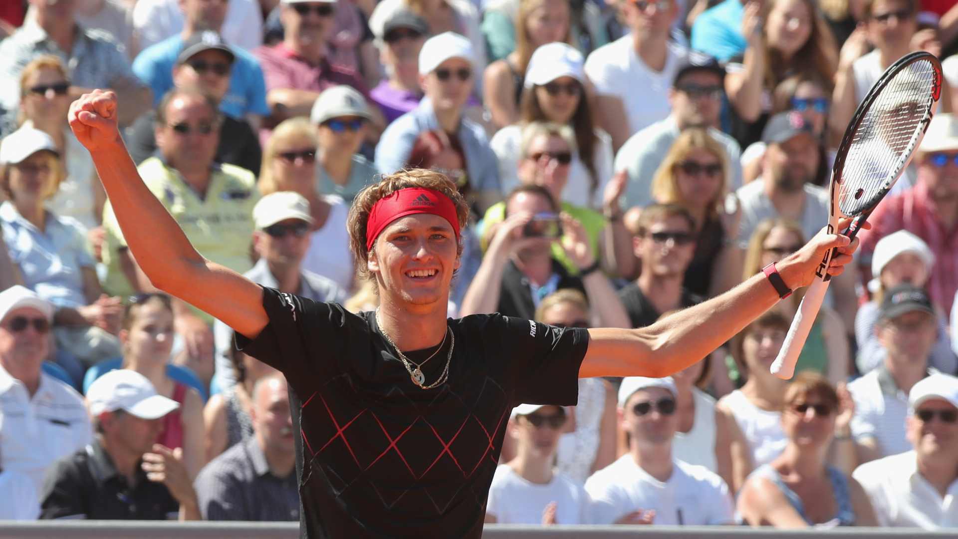 <a href='https://www.atptour.com/en/players/alexander-zverev/z355/overview'>Alexander Zverev</a>