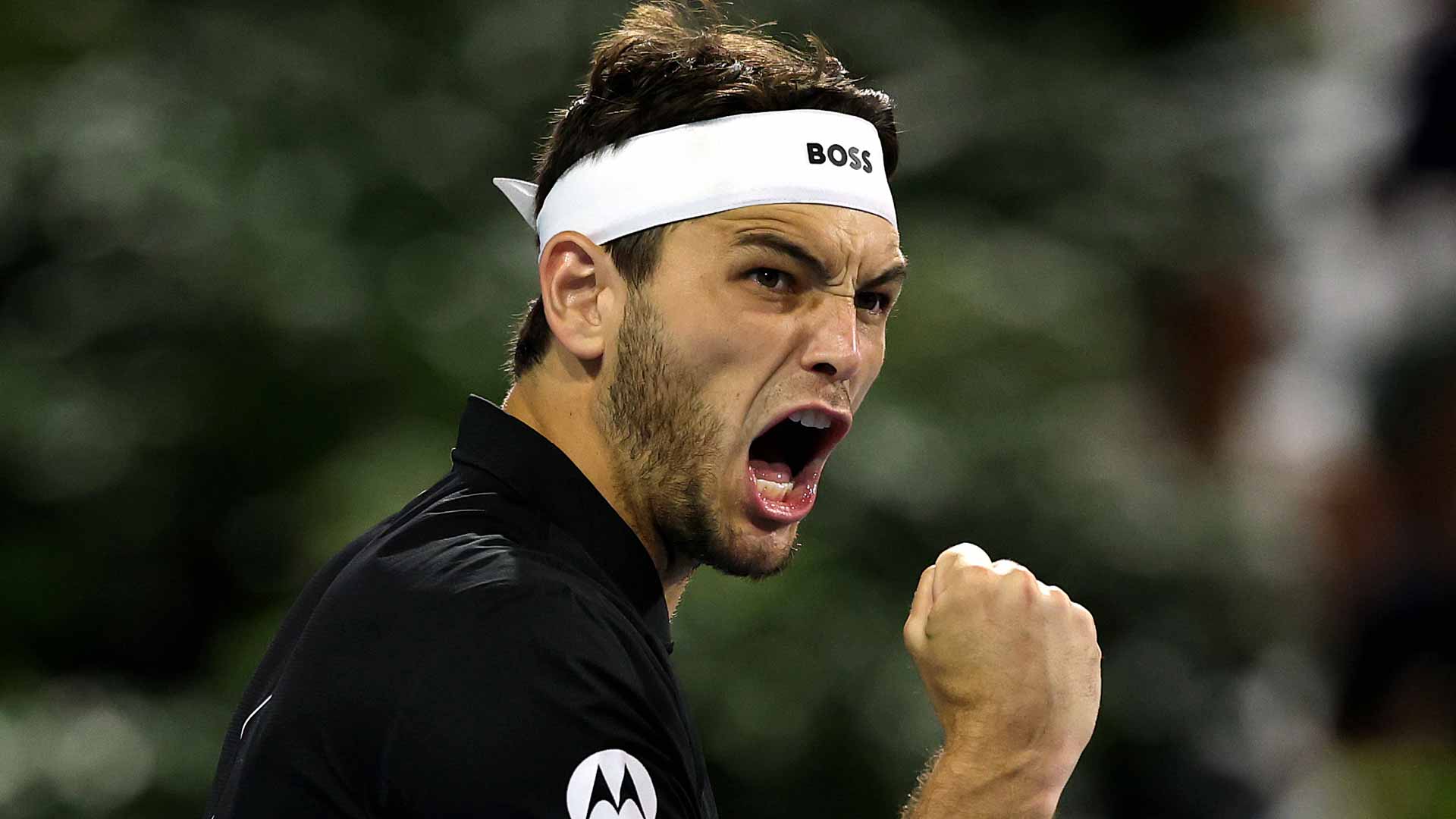 Fritz fights back after missing 6 MPs, beats Berrettini in Miami