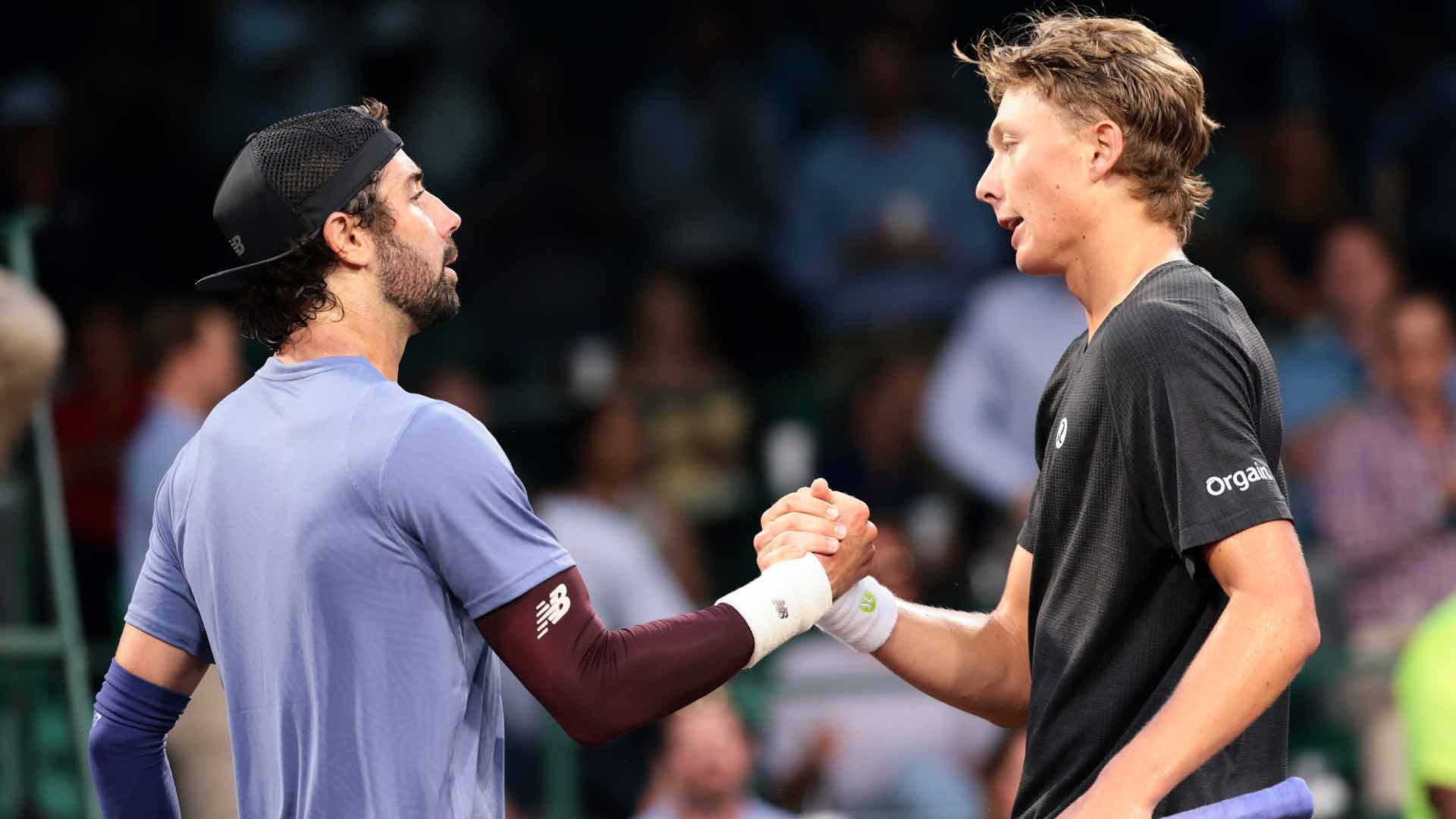 Quinn earns highest-ranked win of career in Houston, Nishikori advances