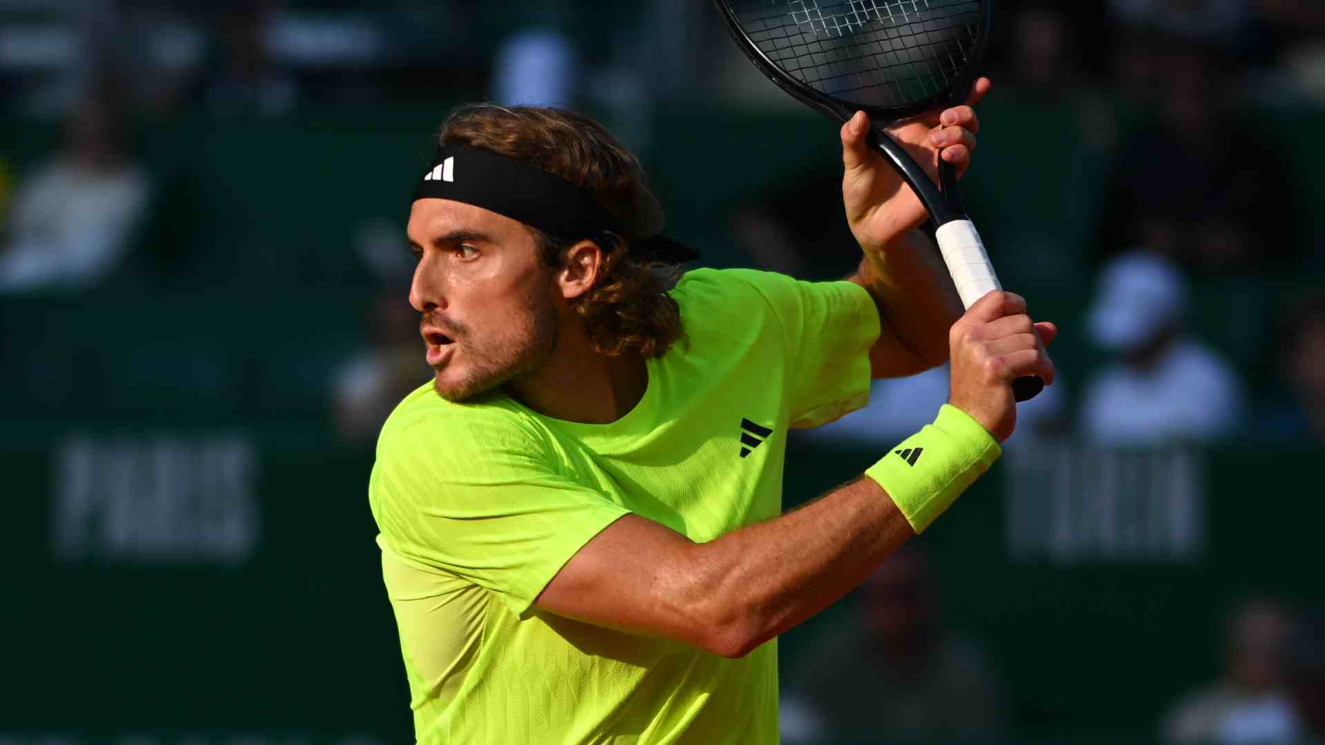 Stefanos Tsitsipas improves to 22-3 at the Rolex Monte-Carlo Masters.