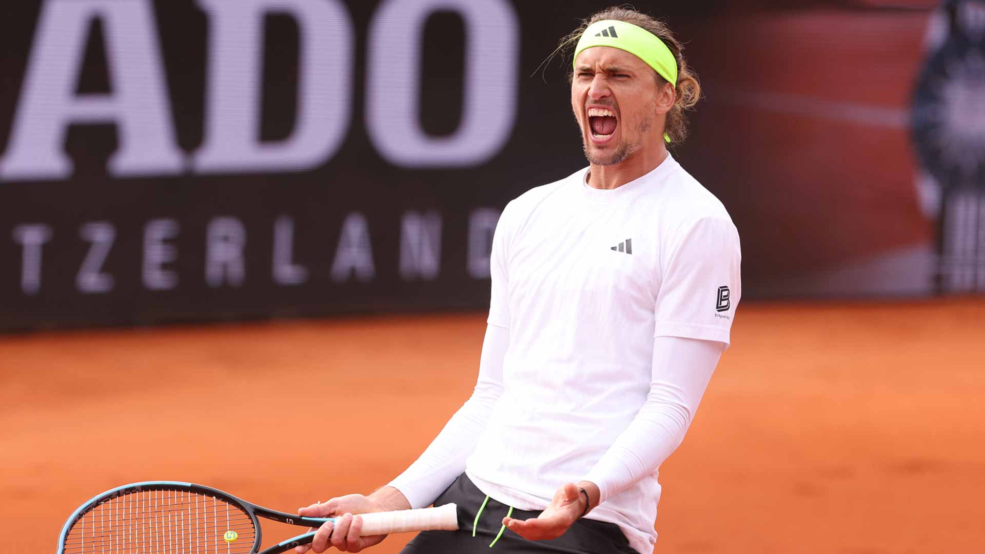 Zverev rallies back from brink to sink Griekspoor in Munich
