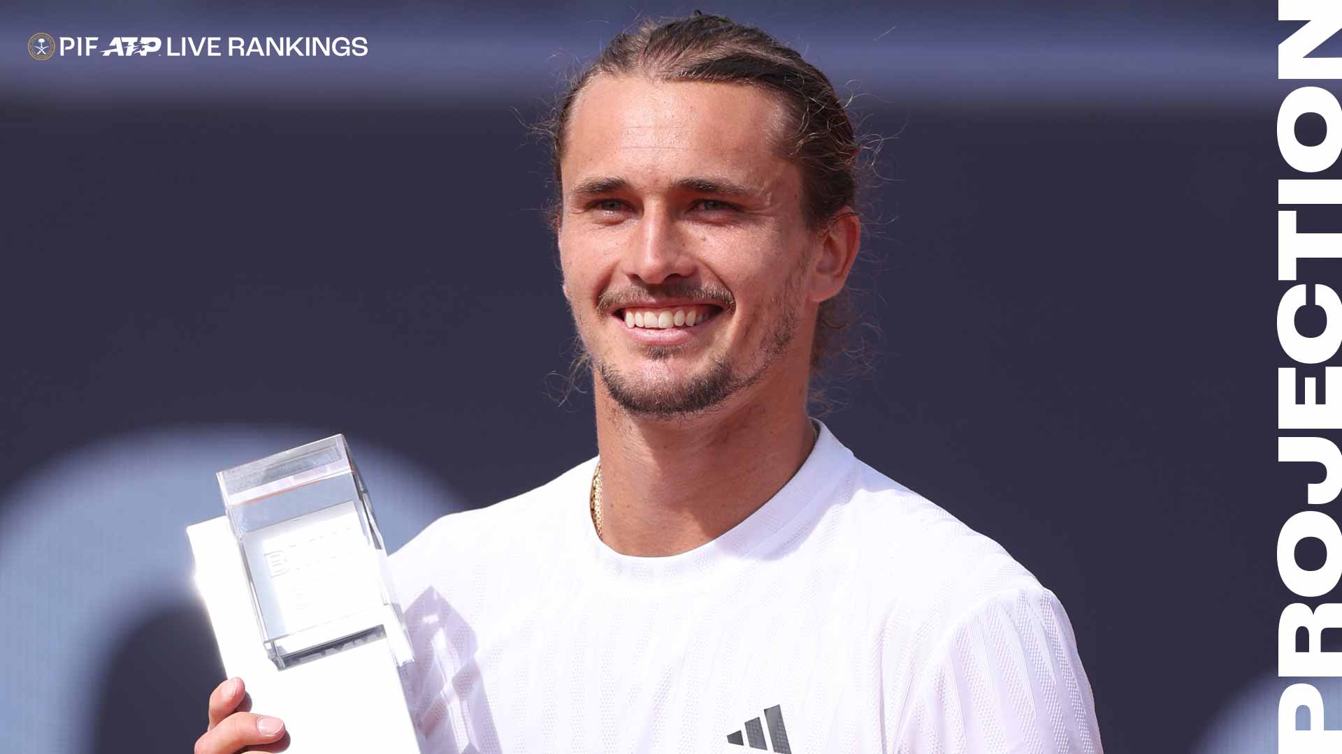 Alexander Zverev celebrates his Munich title victory against Ben Shelton on Sunday.