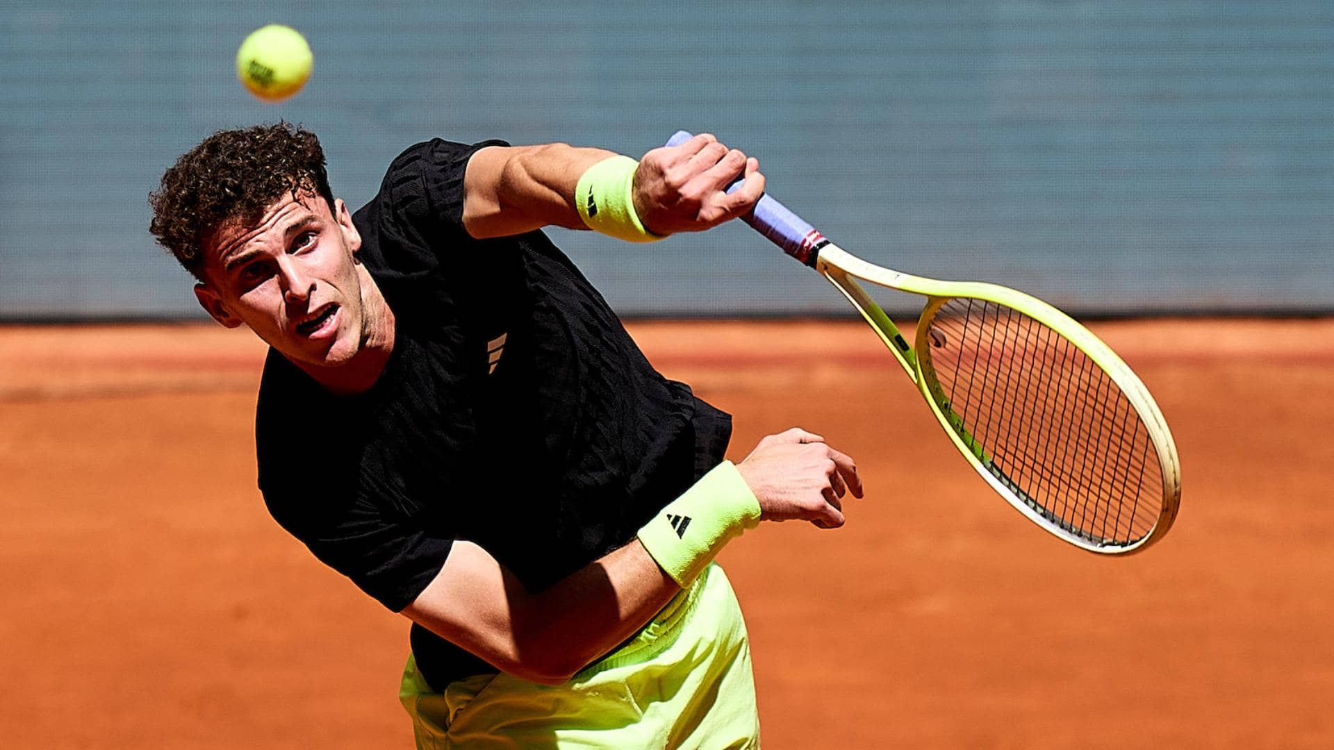 Juan Manuel Cerúndolo está en R3 de Madrid, viniendo desde la previa, y se medirá a Medvedev.