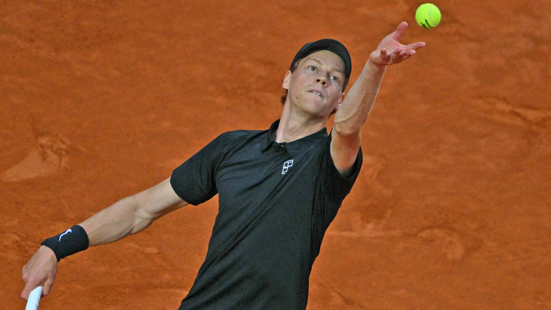 Sinner drops just one game in punishing win over Ruud