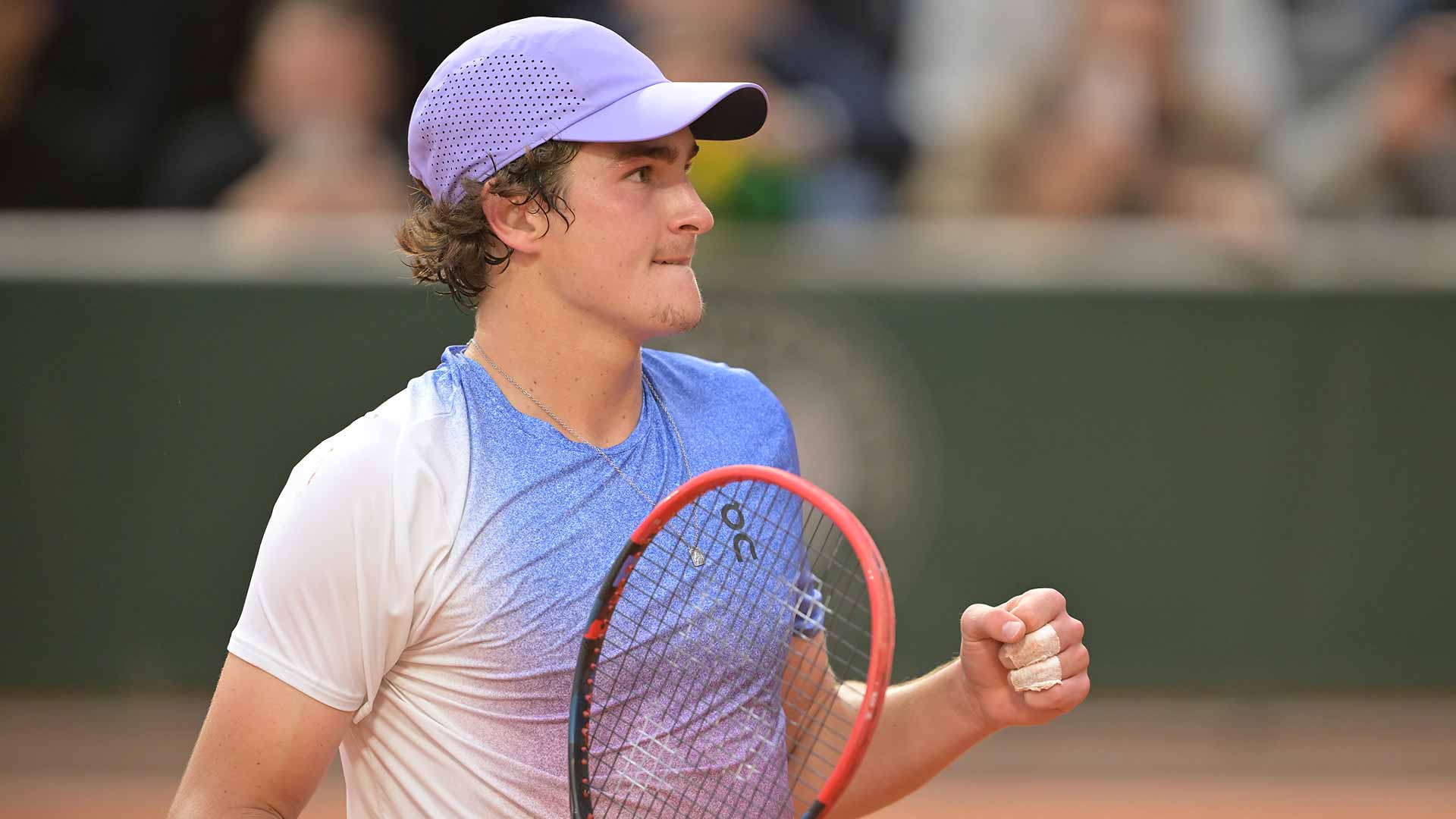 Fonseca becomes youngest Roland Garros match winner since Alcaraz; Draper advances