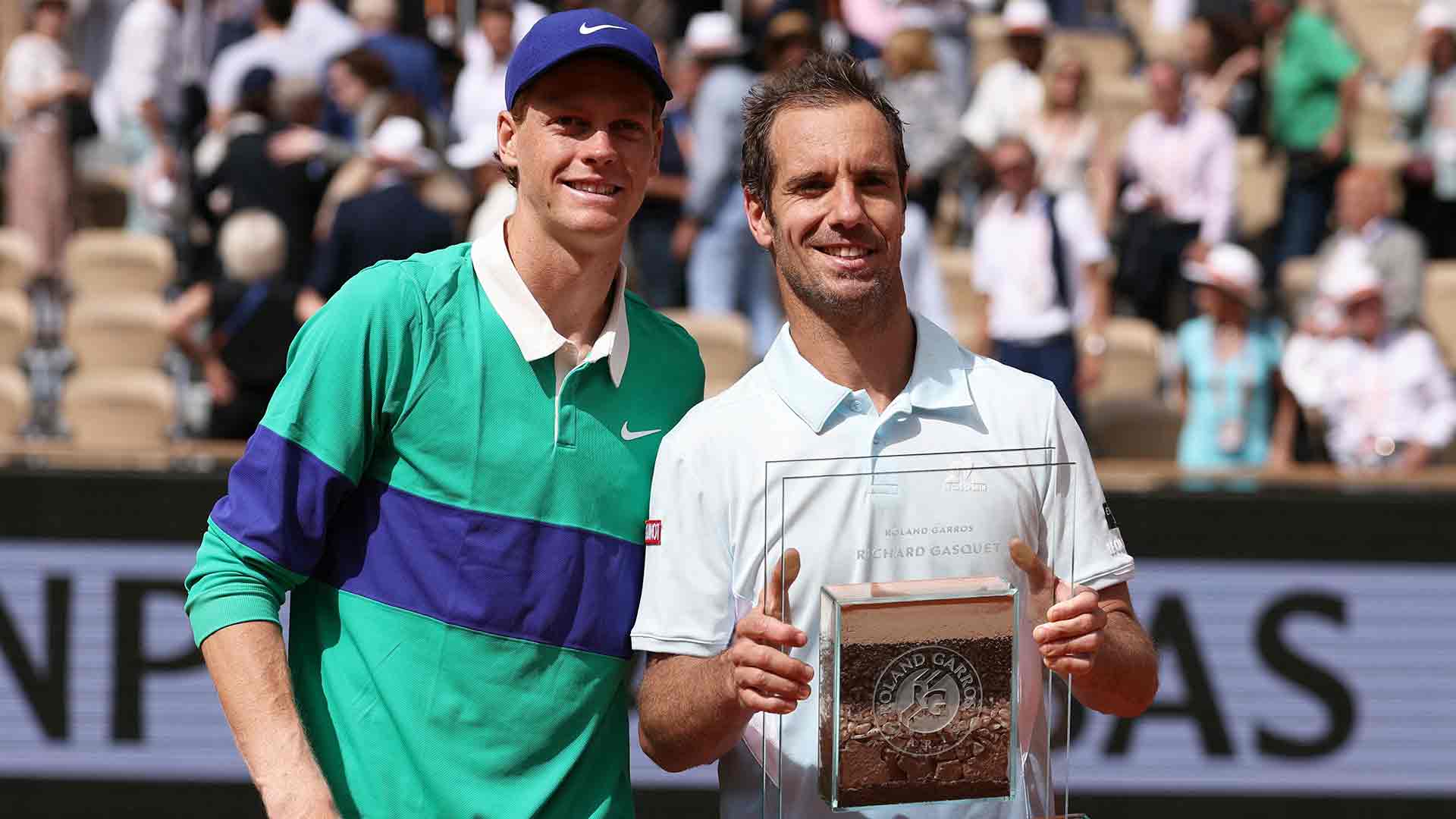 Jannik Sinner derrotó a Gasquet en el último partido de su carrera en Roland Garros.
