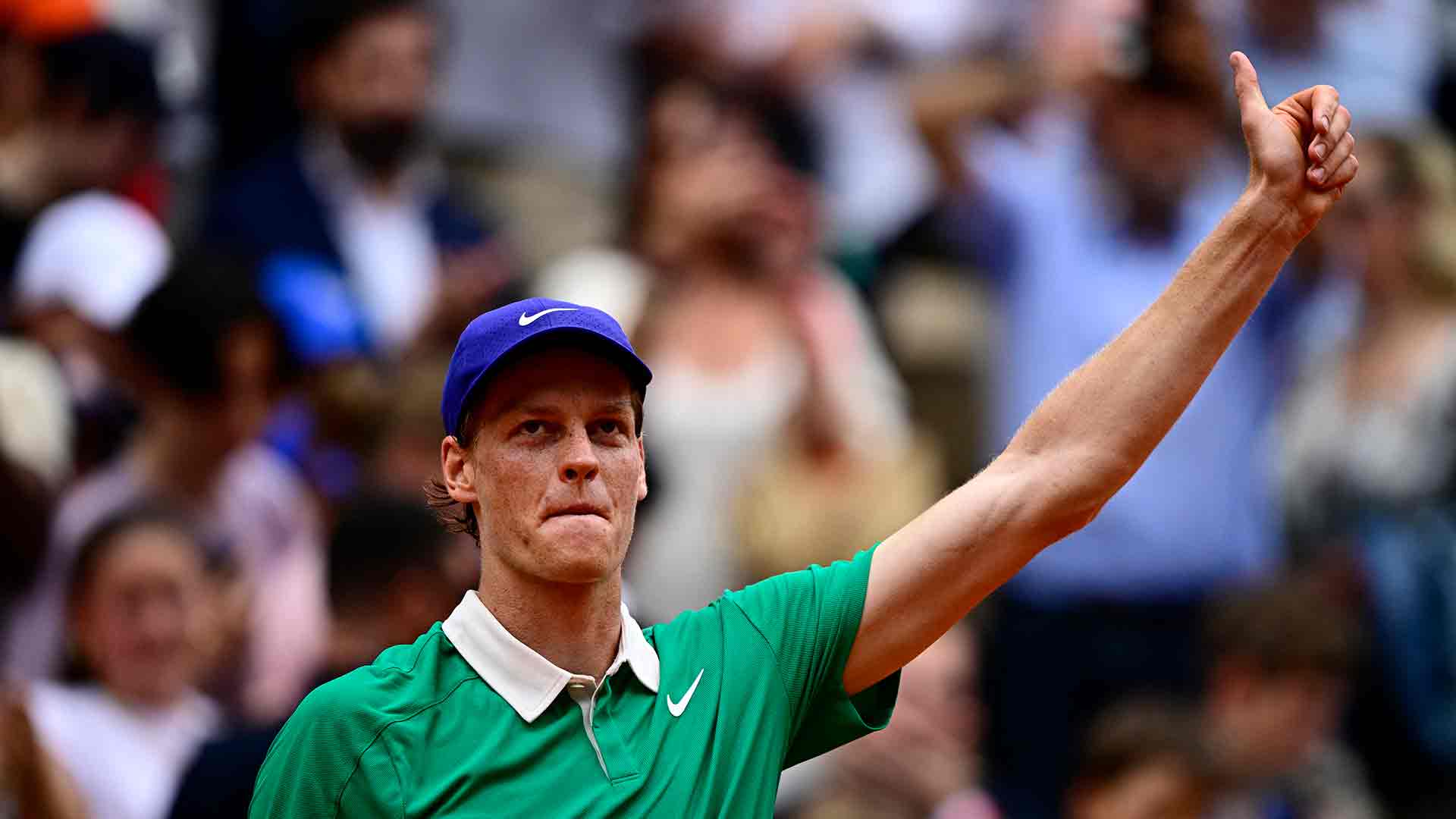 Jannik Sinner tiene un récord de partidos de 15-1 esta temporada.