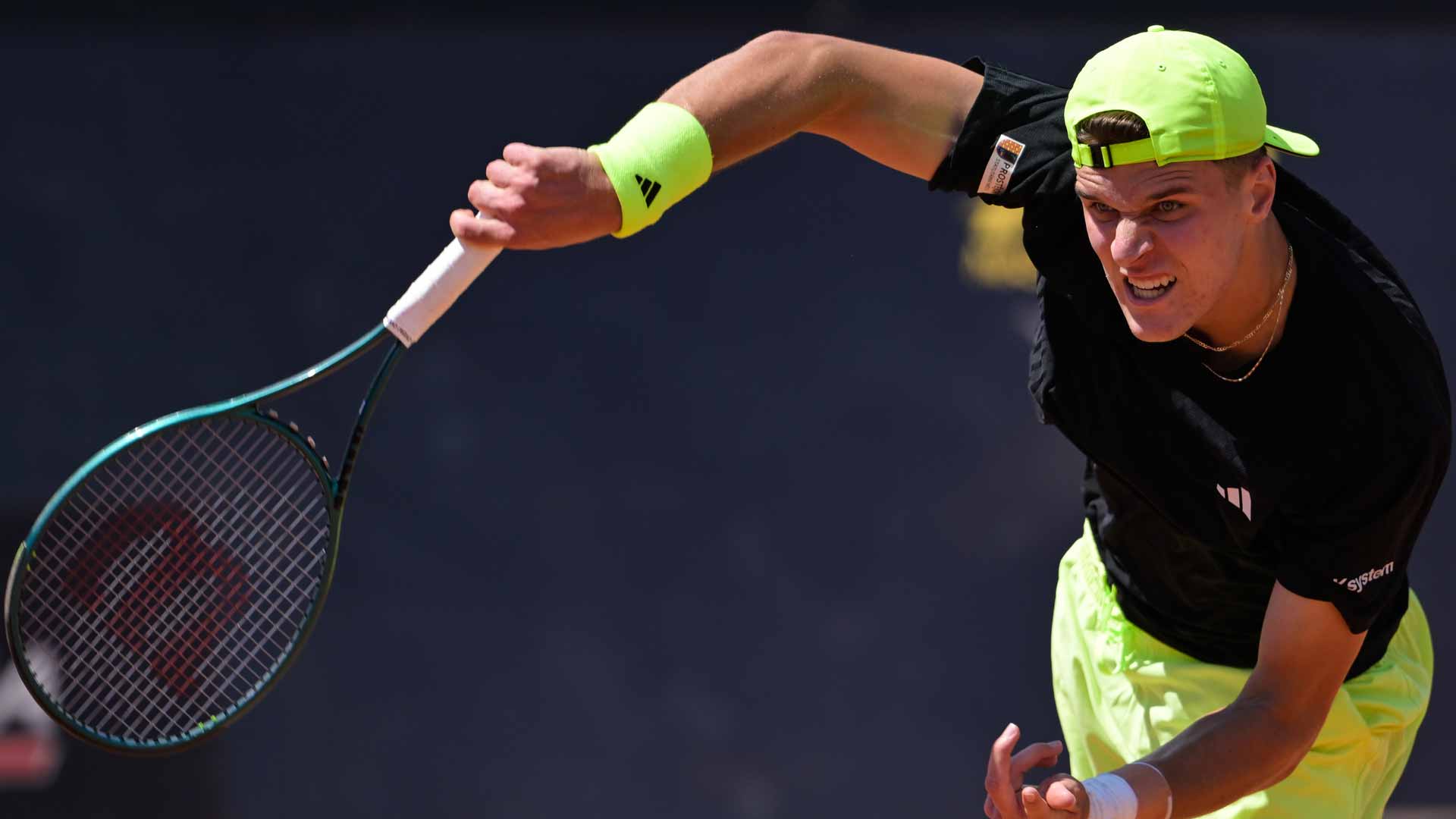 Mensik accepts wild card into hometown Challenger
