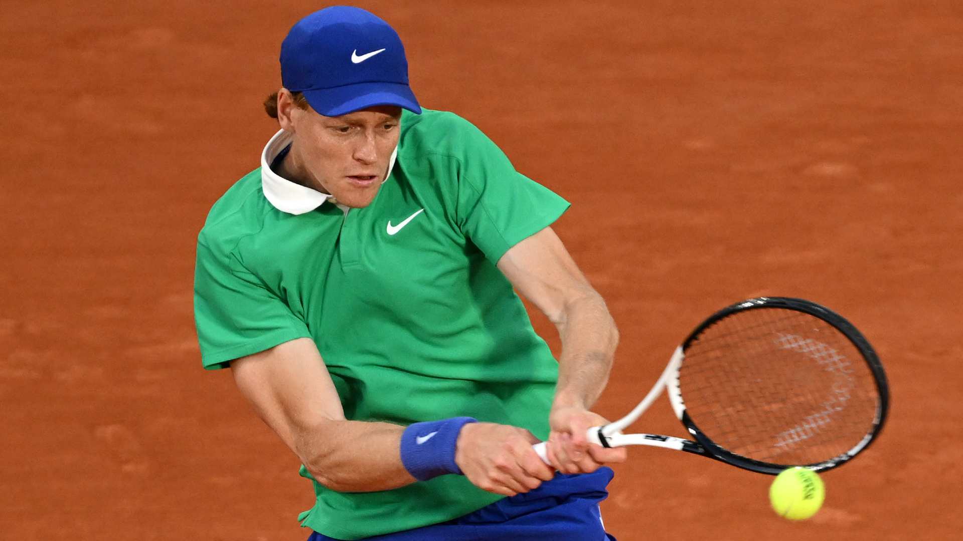 Sinner rebuffs Rublev with R4 Roland Garros clinic