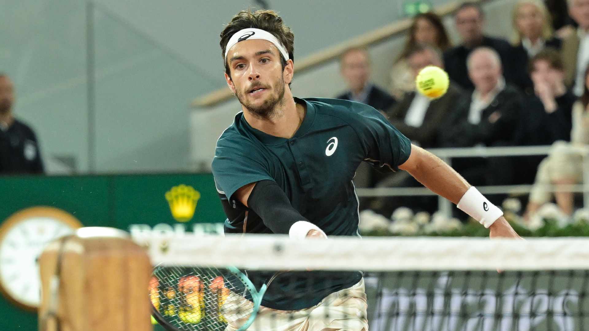 Musetti after Roland Garros retirement vs. Alcaraz: 'I felt closer to his level' 