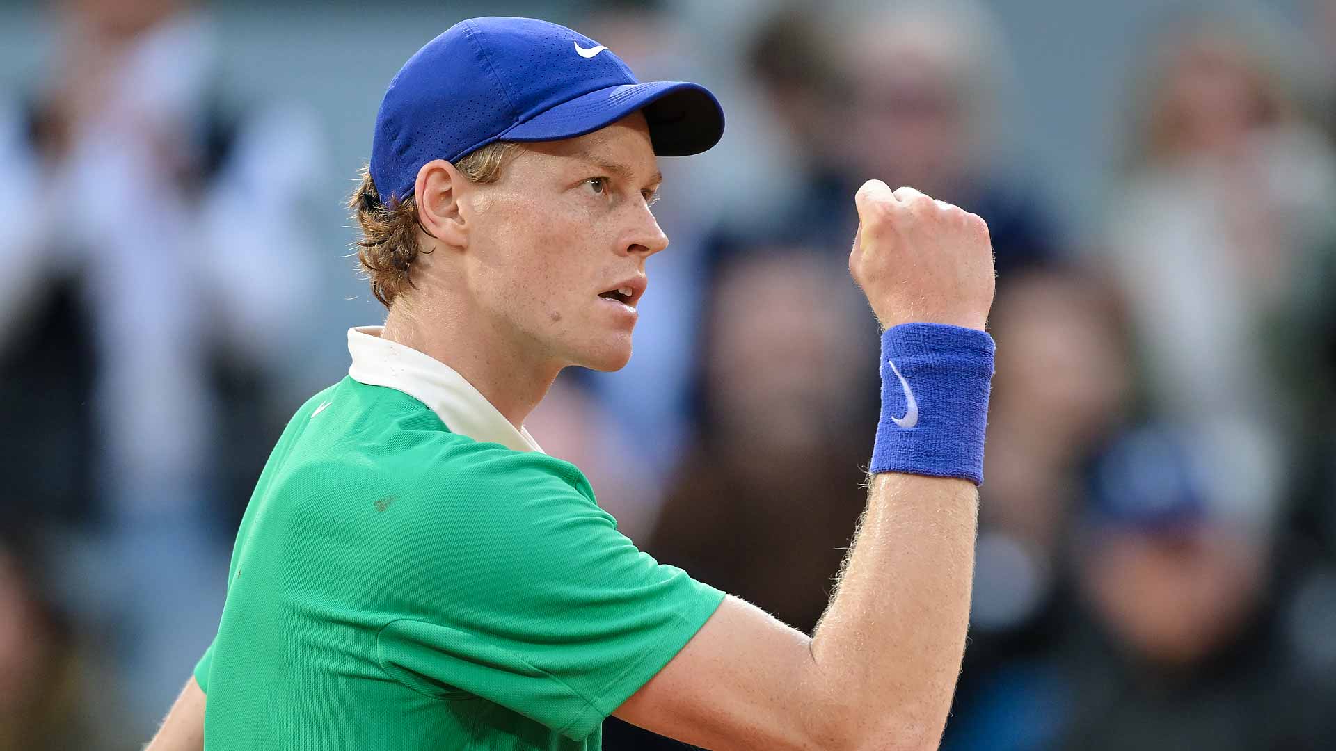 Sinner leads Djokovic by two sets in Roland Garros SF showdown